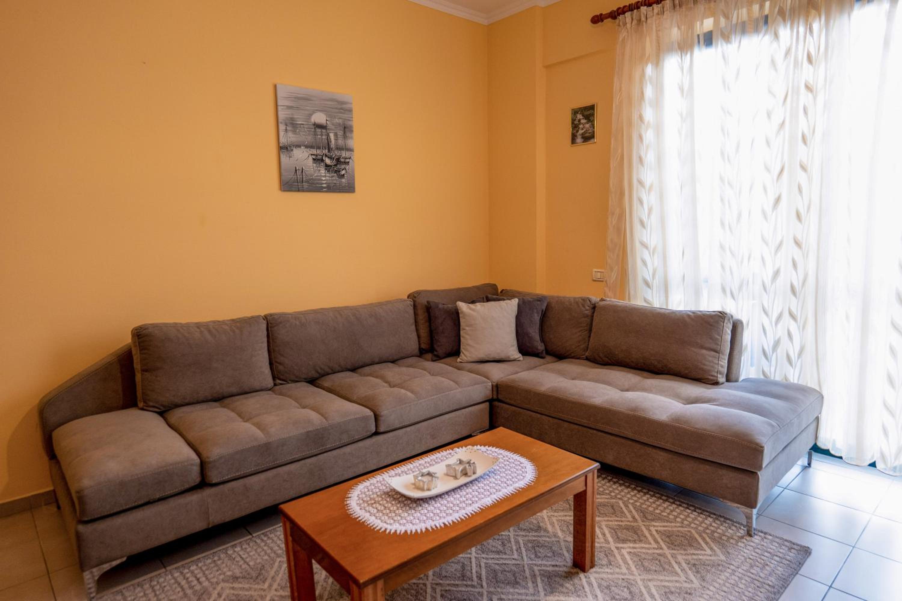 Kaci Sheme Apartment