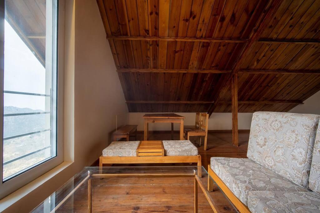 Hilltop 3BHK Cottage l Camp Bagicha