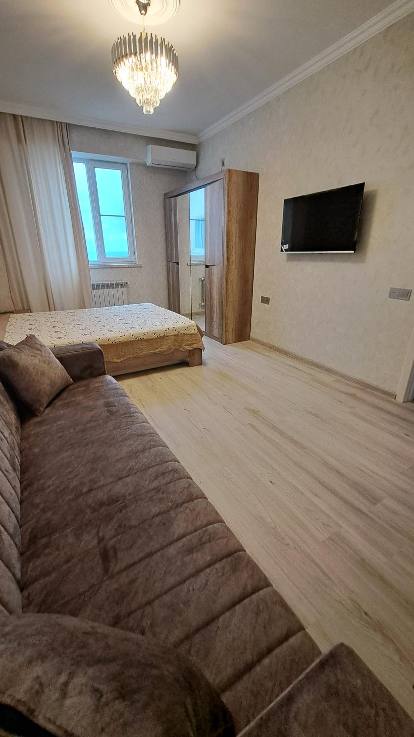 Kristal Apartment