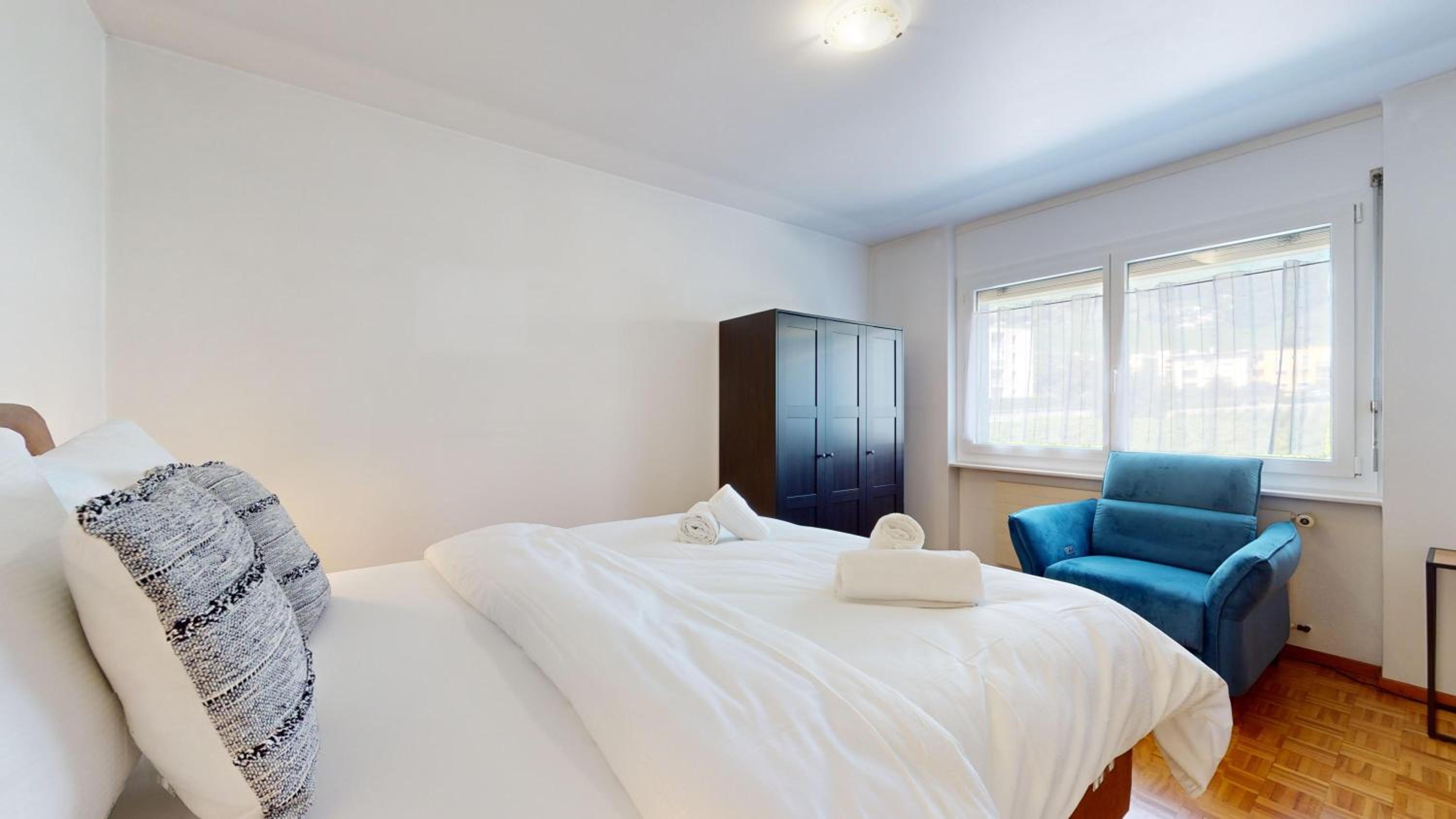 One-bedroom apartment in a quiet neighborhood