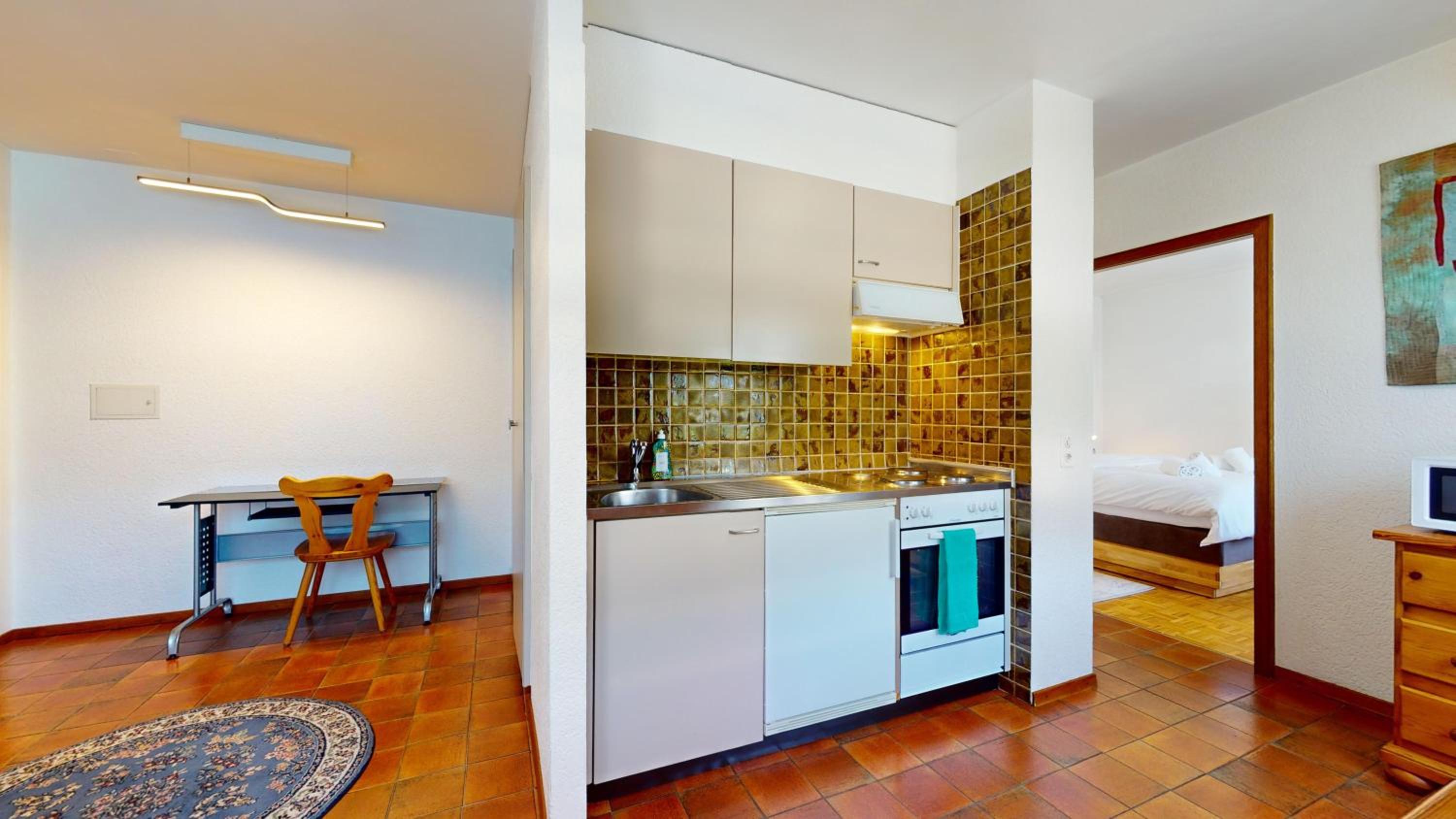 One-bedroom apartment in a quiet neighborhood
