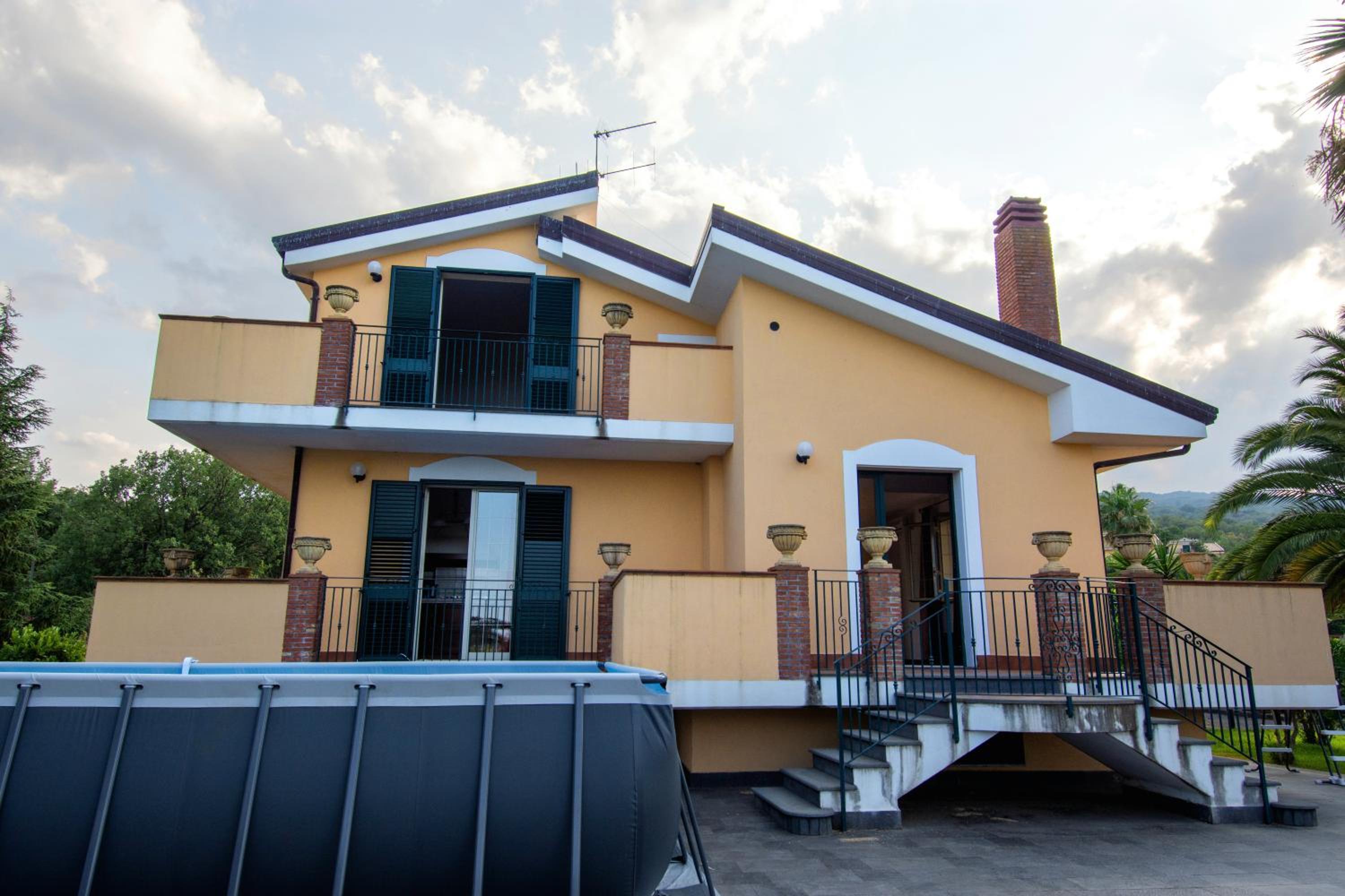 Villa Medea view 4