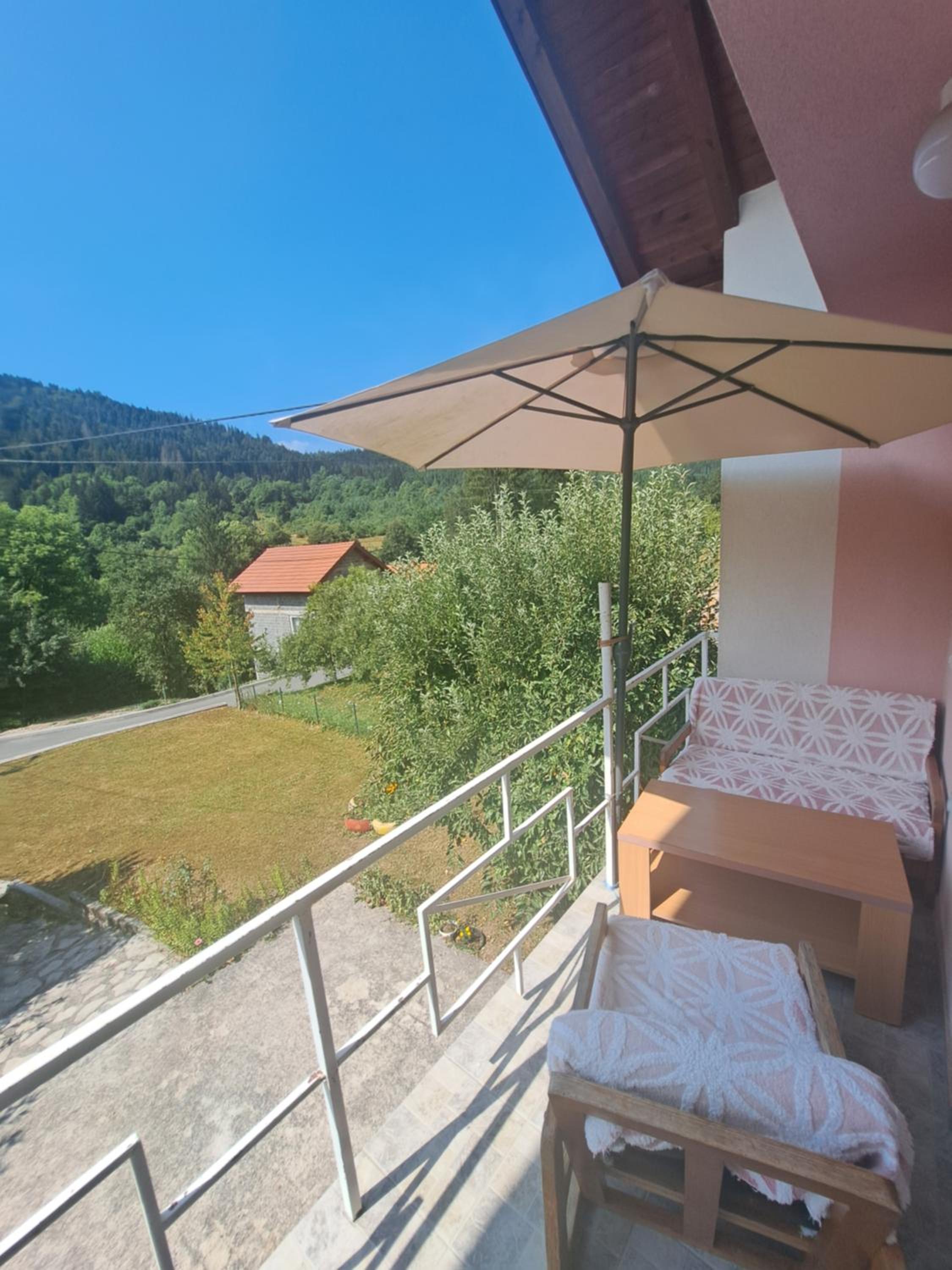 Villa River Olovo