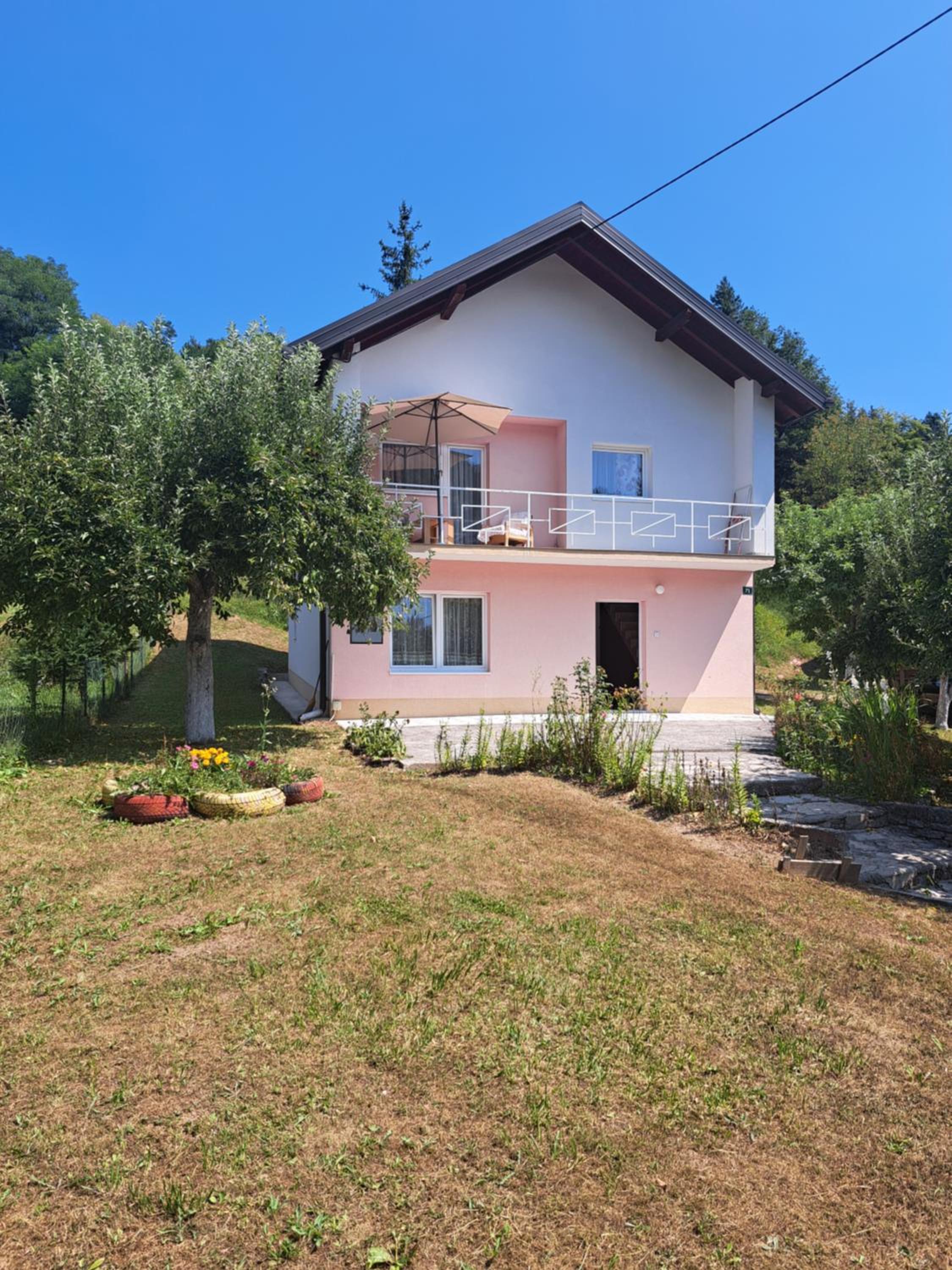 Villa River Olovo