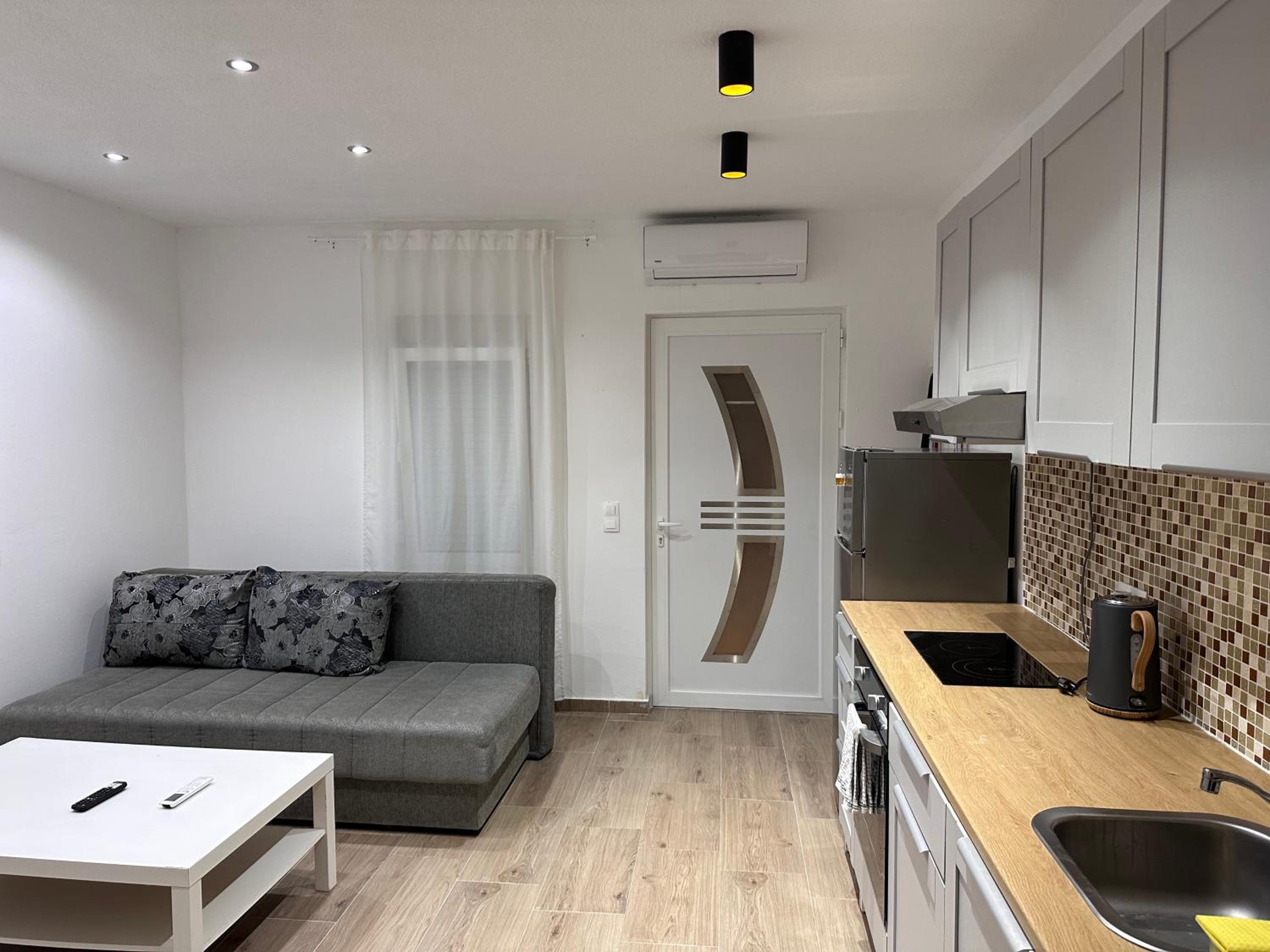 TWINS Apartments