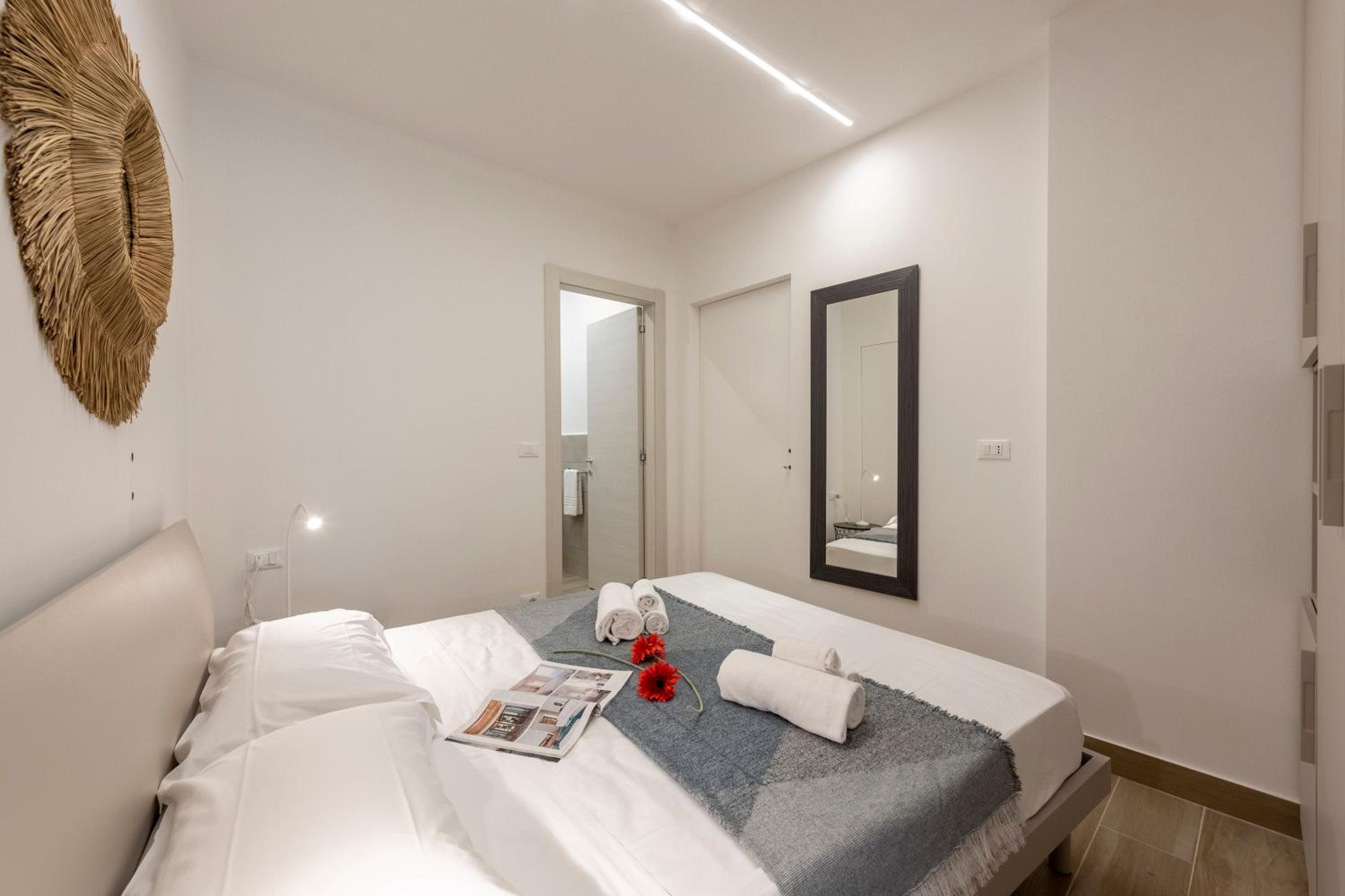 Charming Flat in Cogoleto Apartments - Happy Rentals