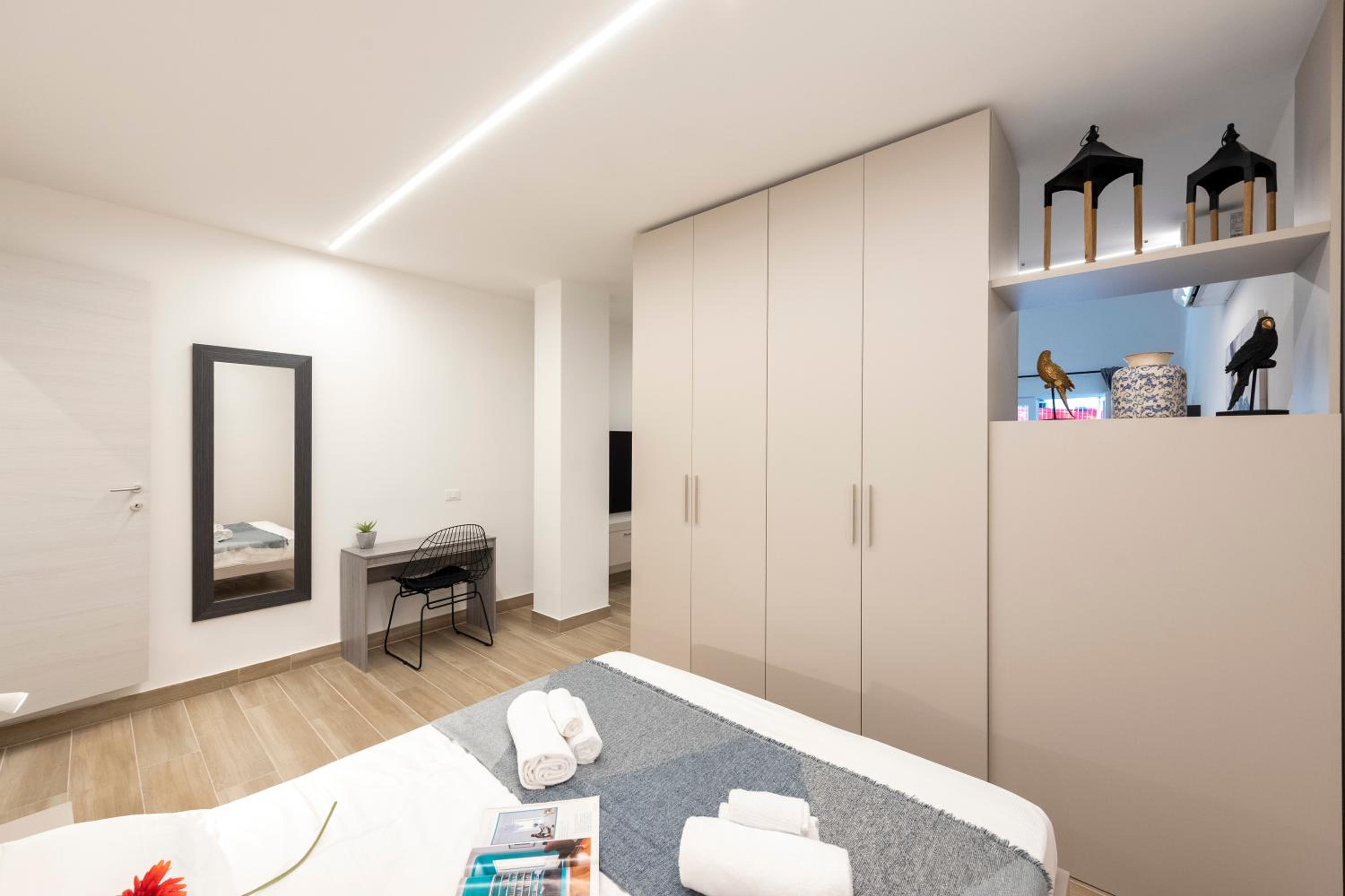 Charming Flat in Cogoleto Apartments - Happy Rentals