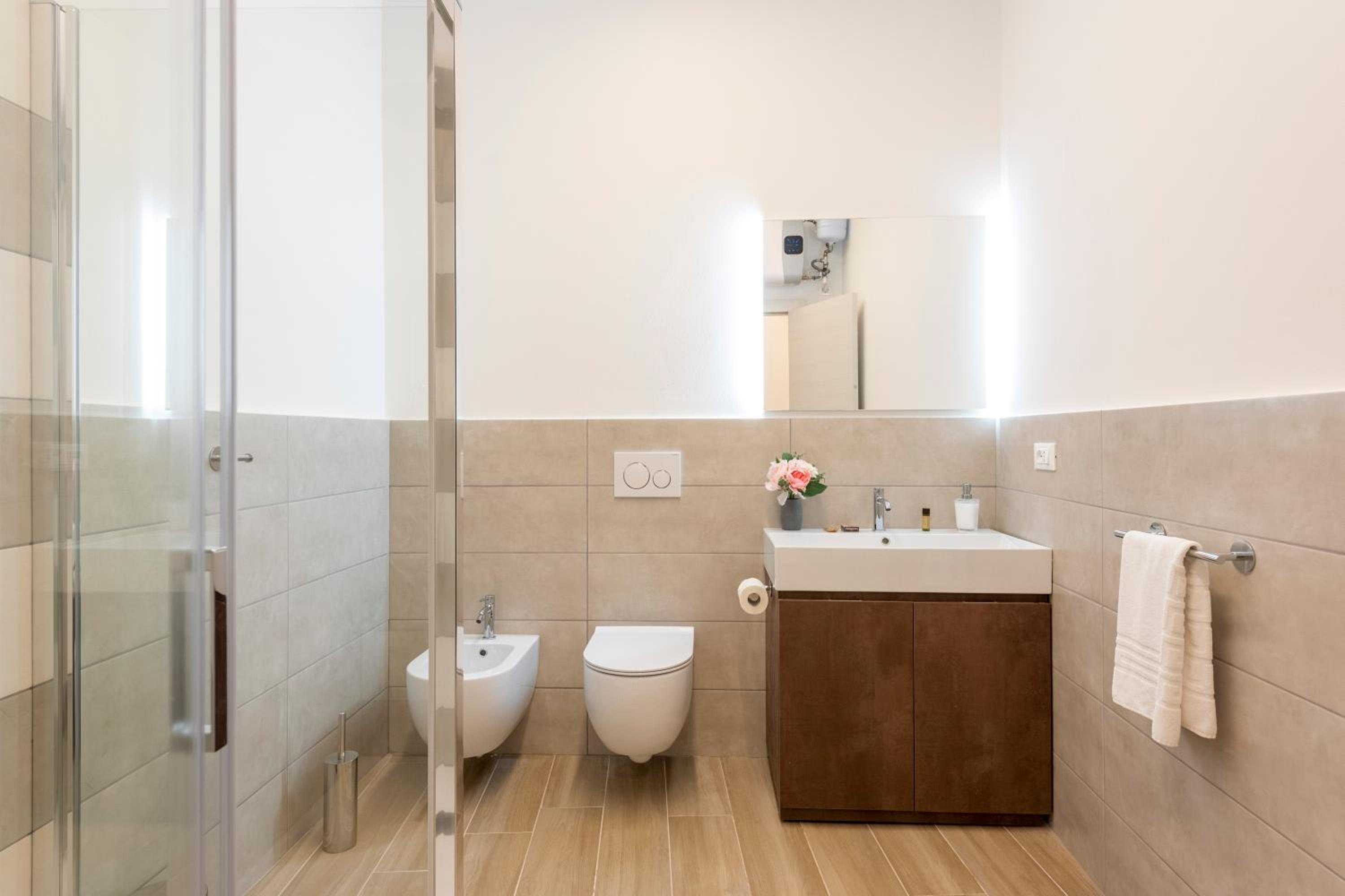 Charming Flat in Cogoleto Apartments - Happy Rentals