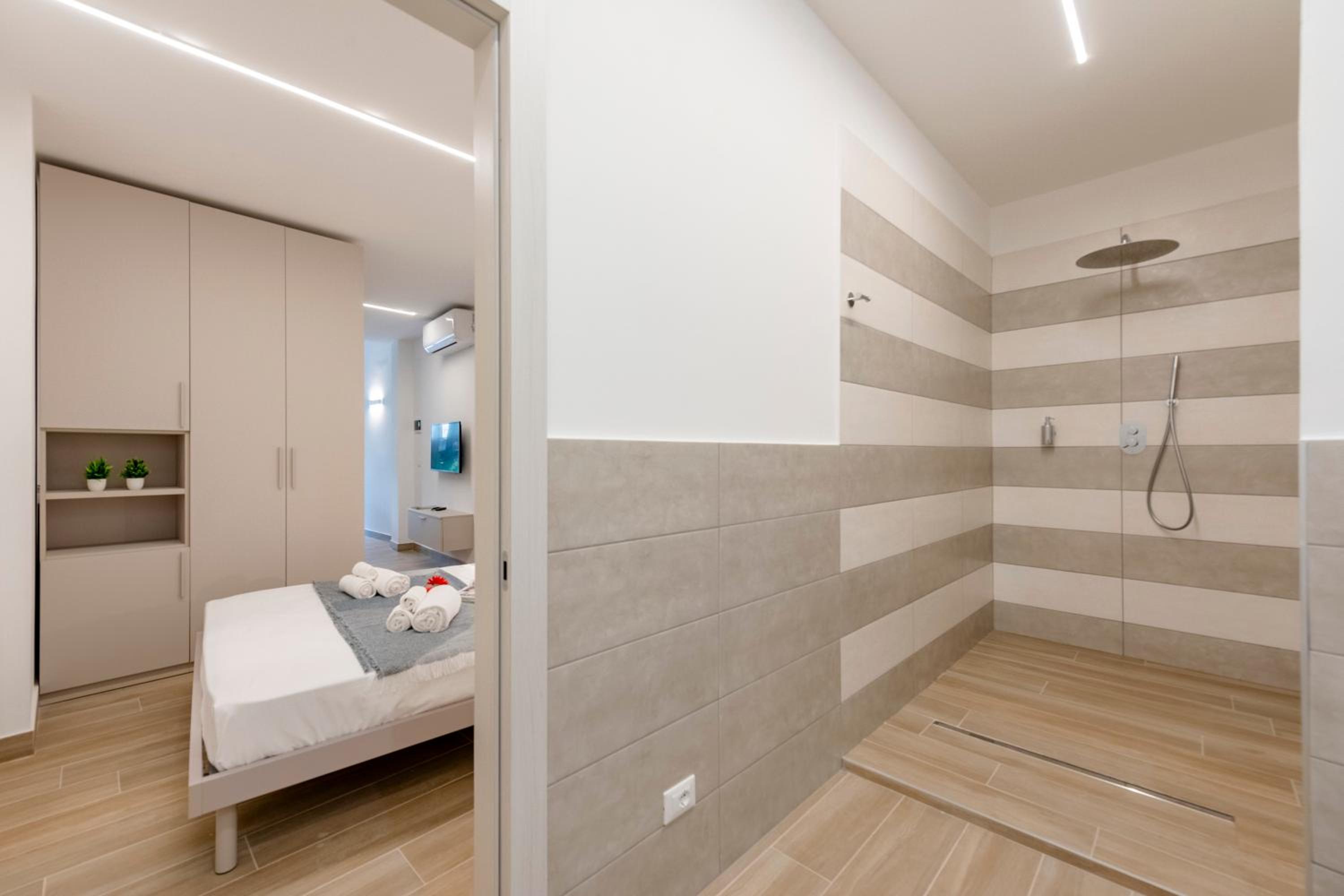 Charming Flat in Cogoleto Apartments - Happy Rentals