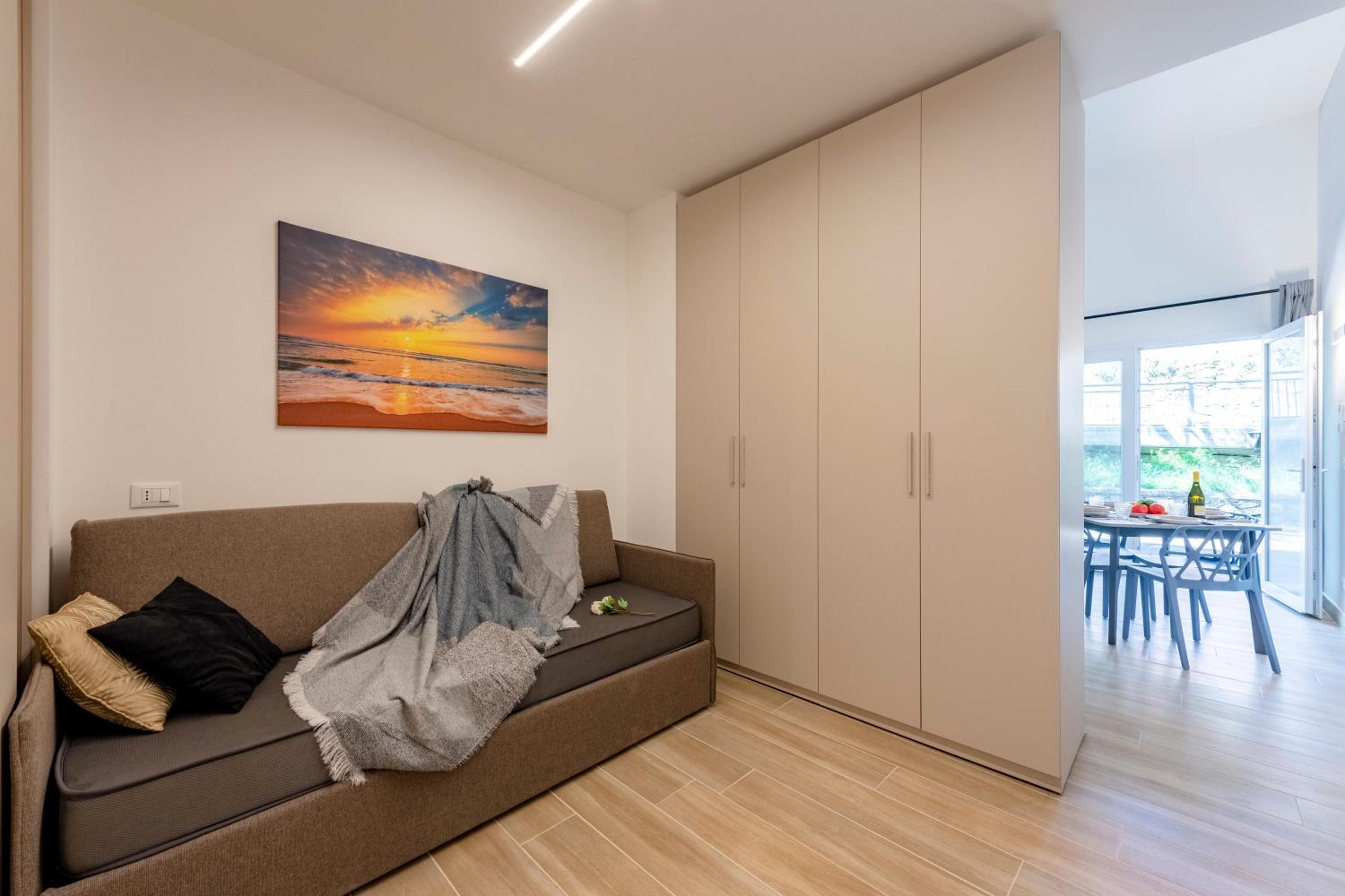 Charming Flat in Cogoleto Apartments - Happy Rentals