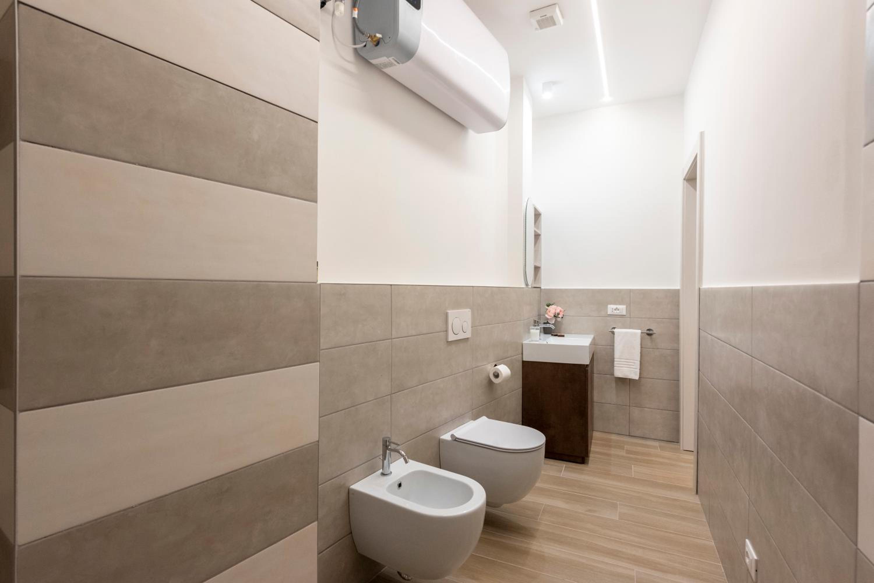 Charming Flat in Cogoleto Apartments - Happy Rentals