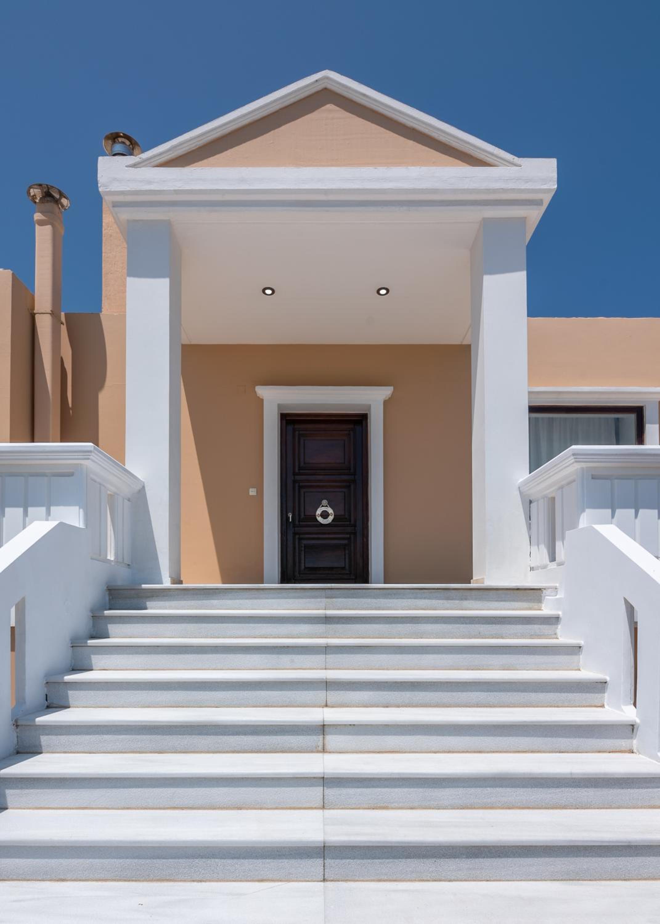 Hotel Nikola's Villa Stalos Chania - Image 1