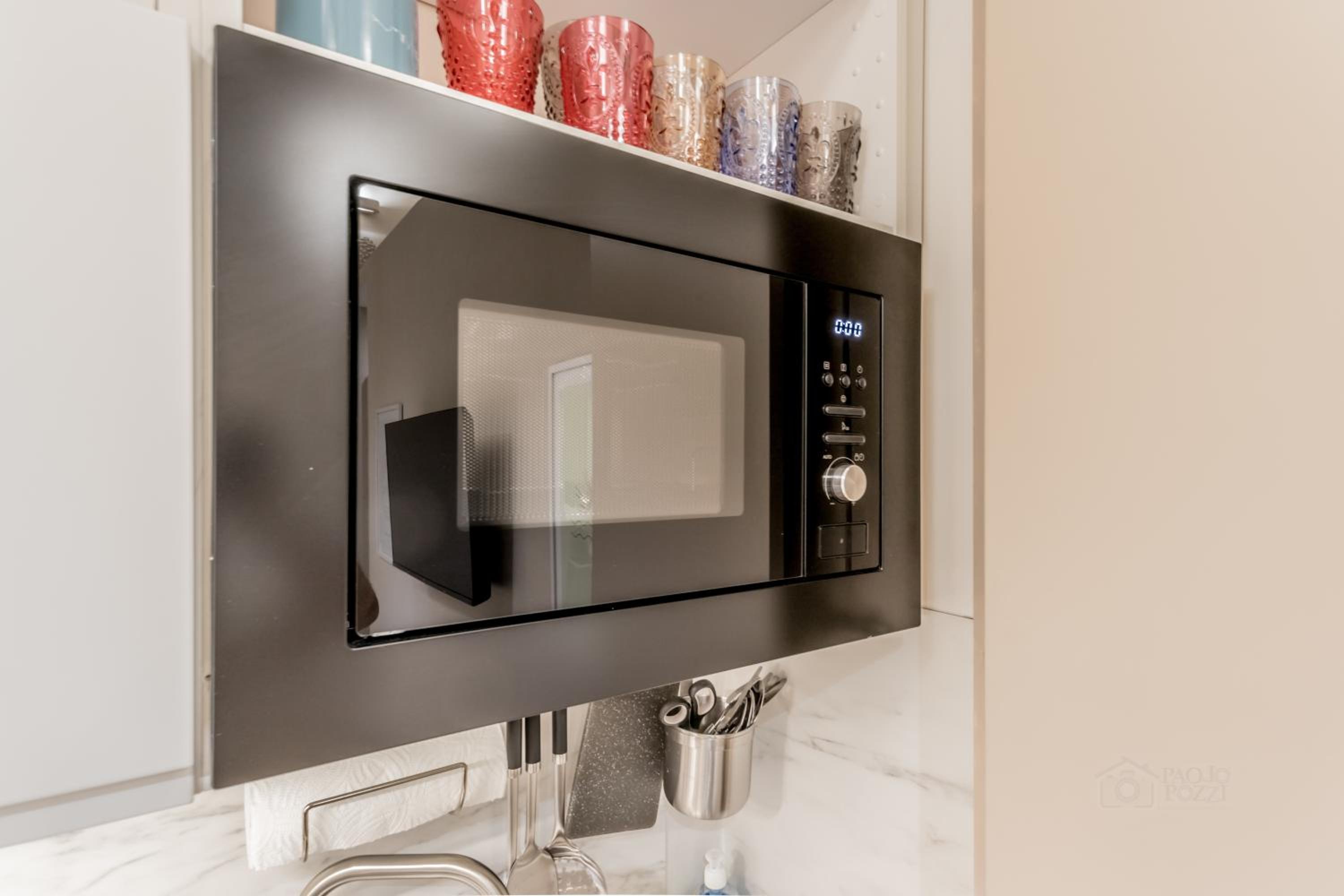 Queen of Rome Luxury Rooms