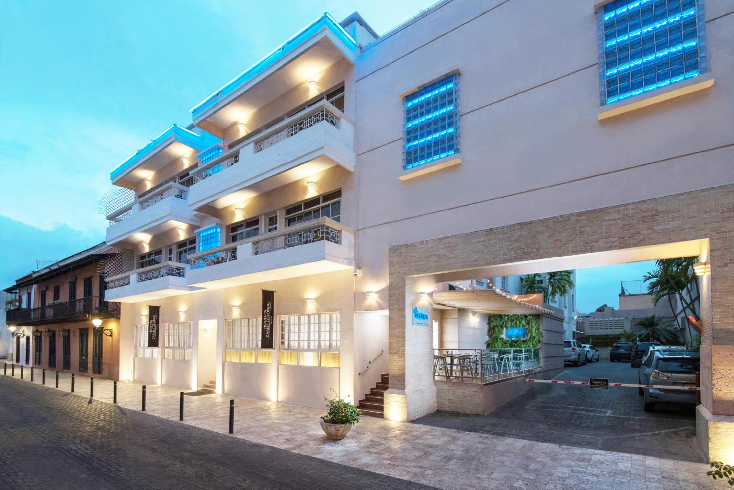 Santo Domingo Vacations - Hodelpa Caribe Colonial - Property Image 1