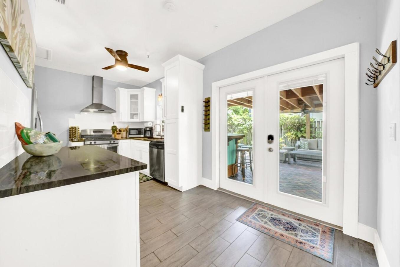 2-Cottage Downtown Oasis, PoolSpa by PMI, photo 20