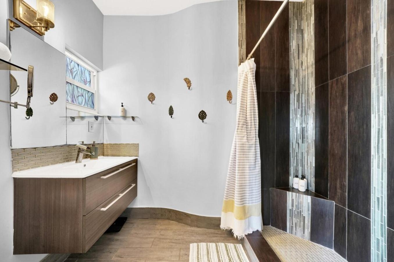 2-Cottage Downtown Oasis, PoolSpa by PMI, photo 42