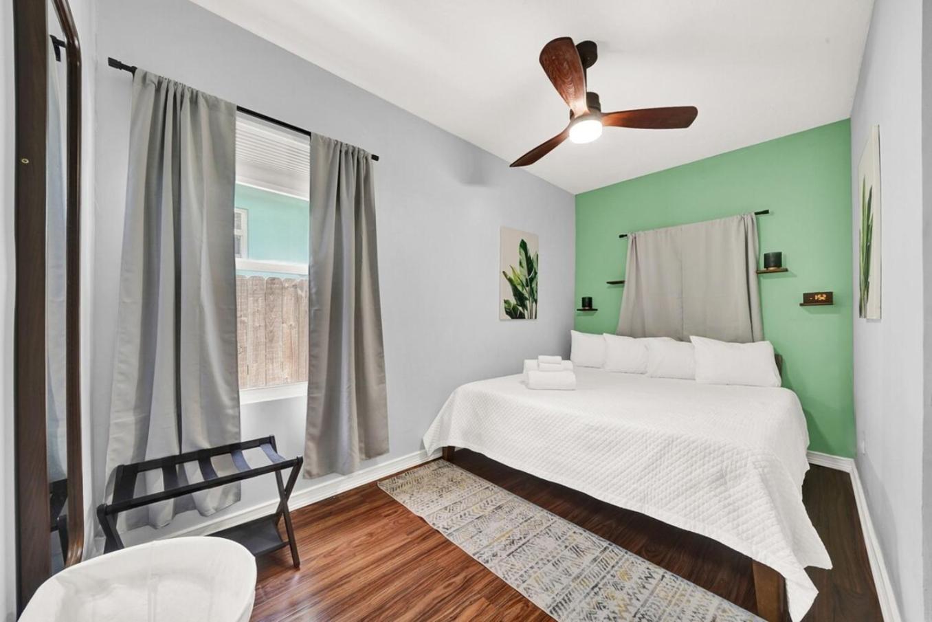 2-Cottage Downtown Oasis, PoolSpa by PMI, photo 25