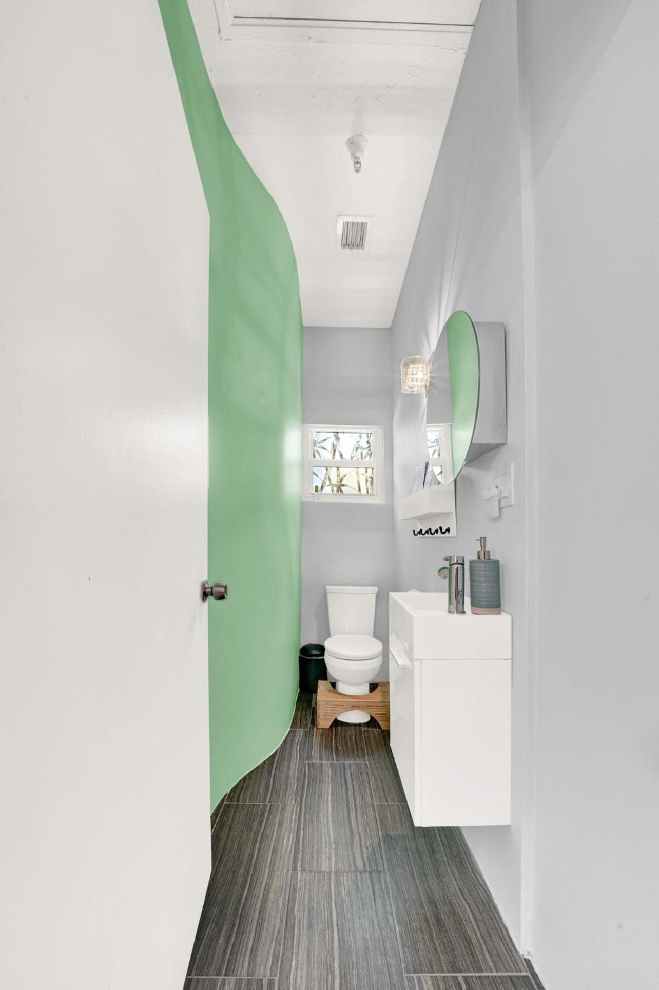 2-Cottage Downtown Oasis, PoolSpa by PMI, photo 9