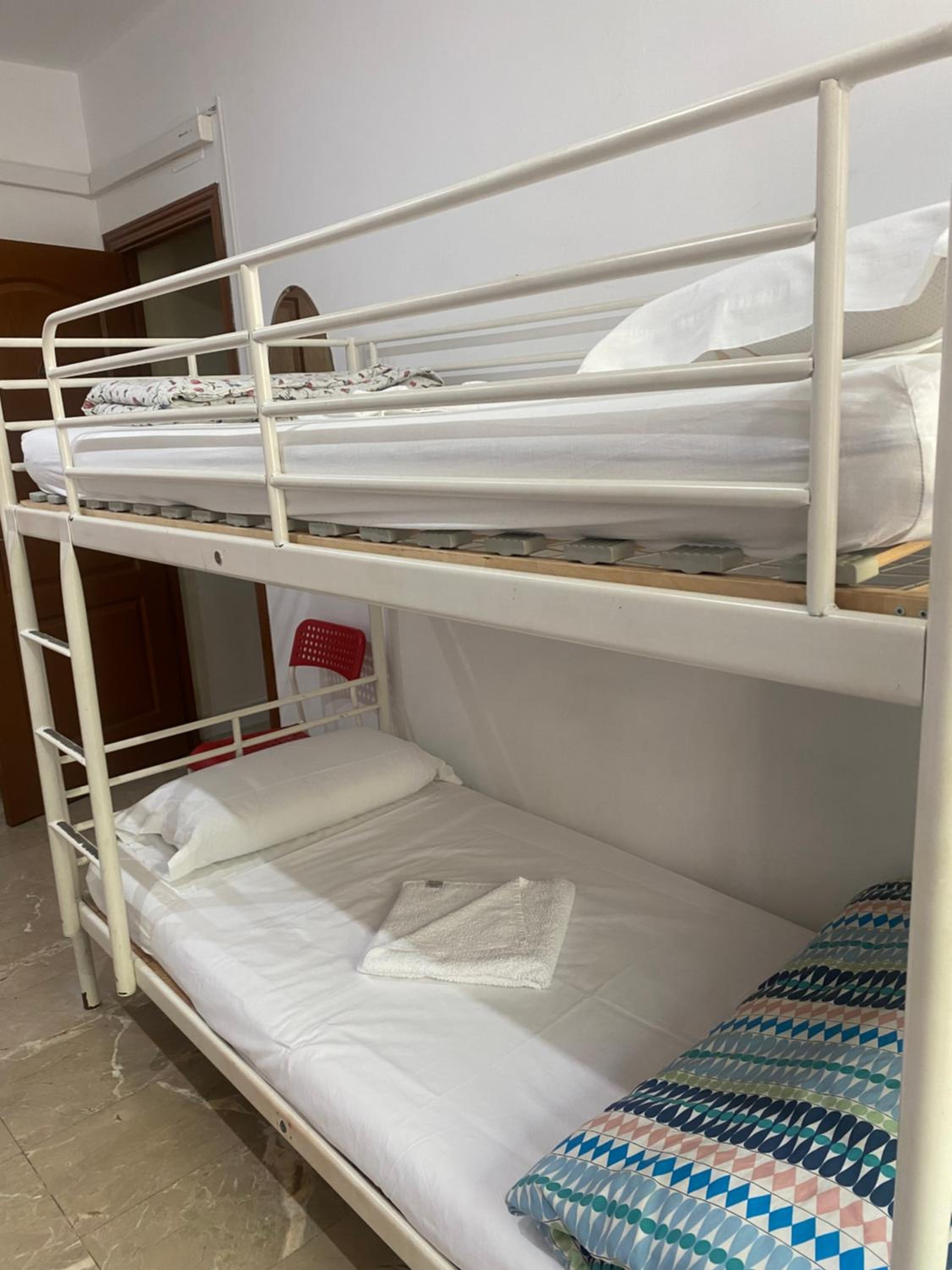 Hostal Granvia 628
