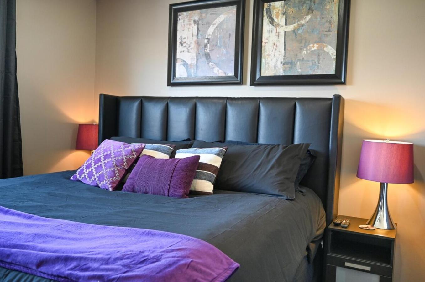 12 Spacious Home w AC, Crib, Garage, By Airport