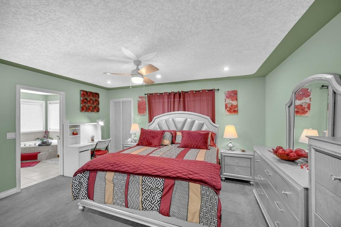 48a Luxury Lake Home W Massage Meditation Gym Ac