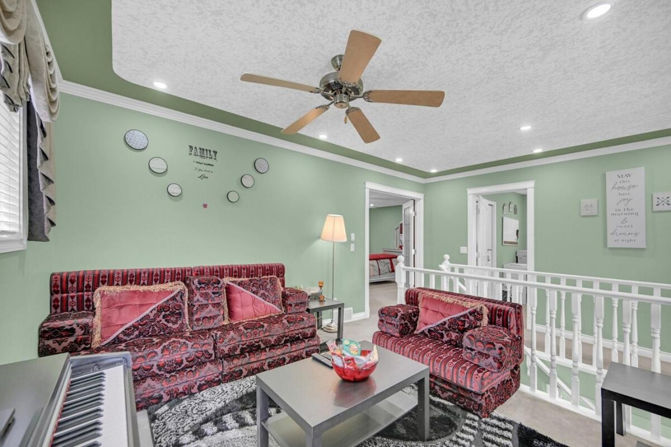 48a Luxury Lake Home W Massage Meditation Gym Ac
