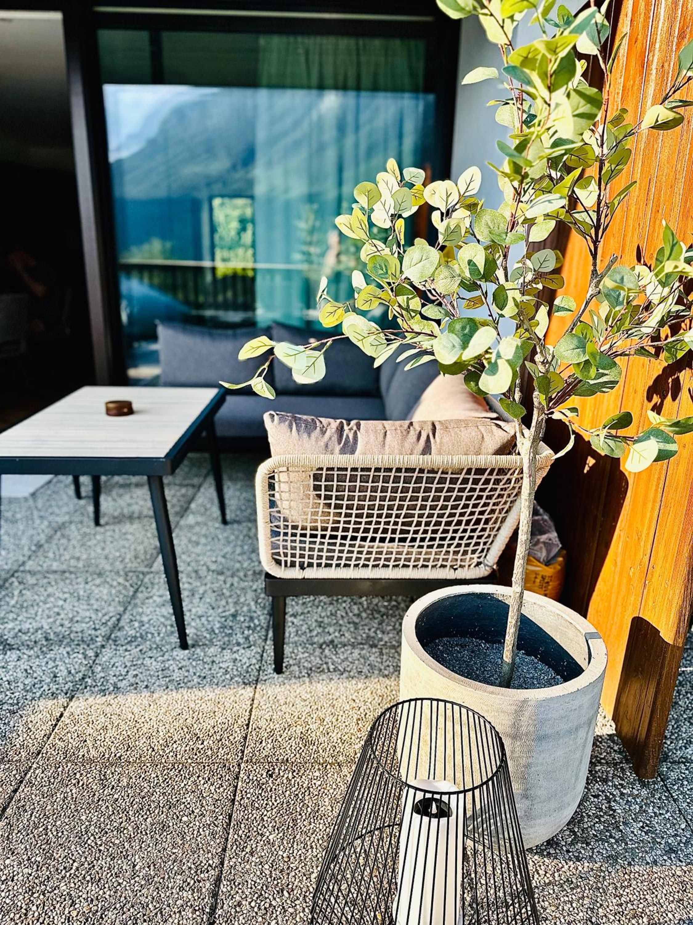 Das Alpenzeit Appartement mit Just Private Terrasse