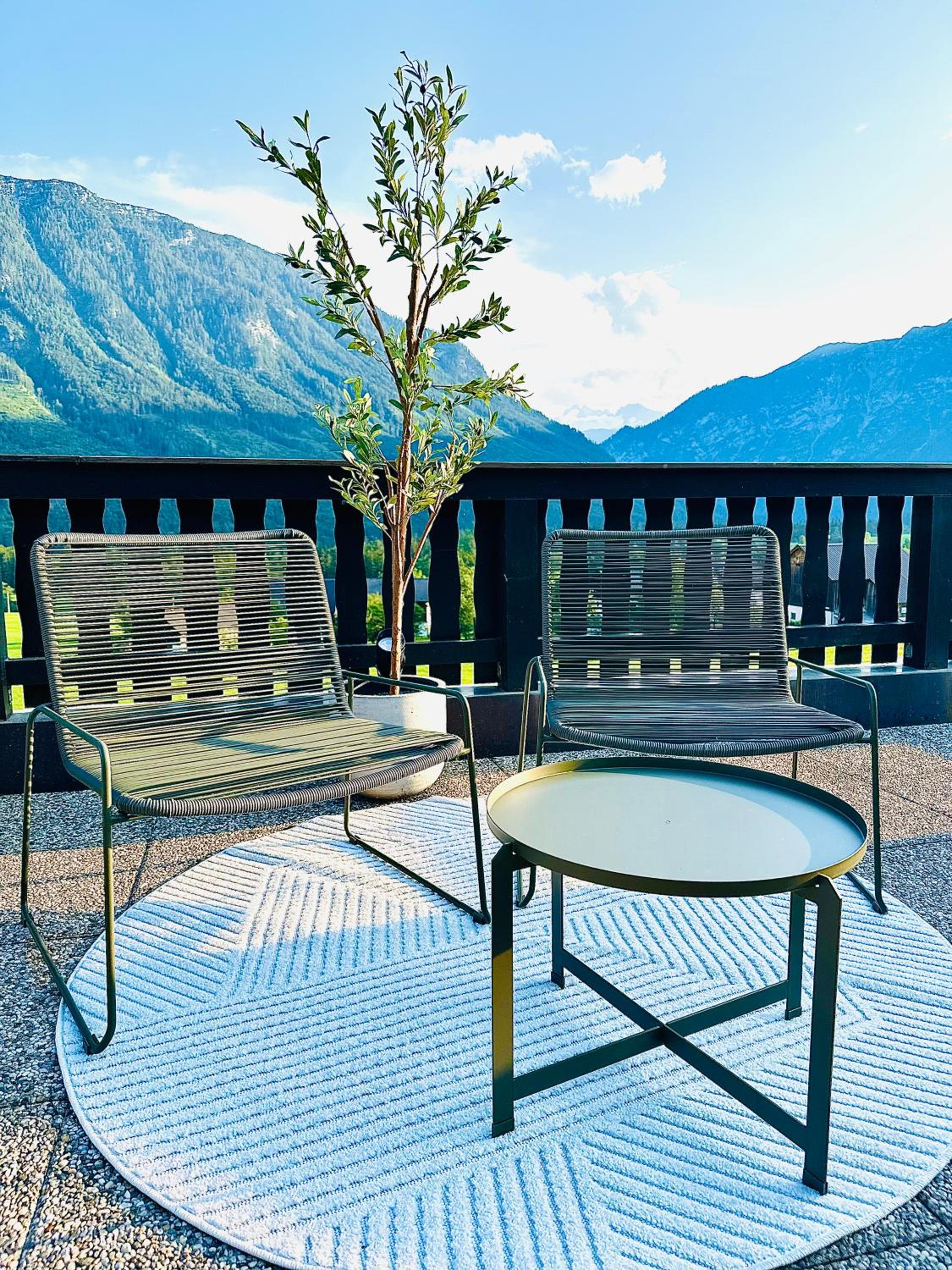 Das Alpenzeit Appartement mit Just Private Terrasse