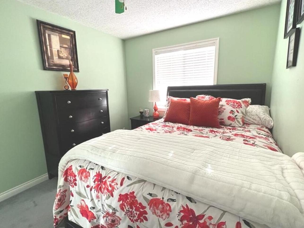48a Luxury Lake Home W Massage Meditation Gym Ac
