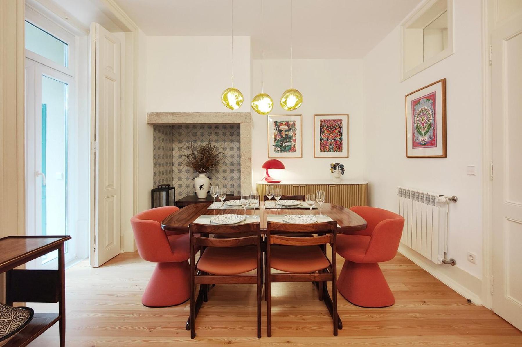 JOIVY Astonishing Flat w Office Near Central Lisbon view 4