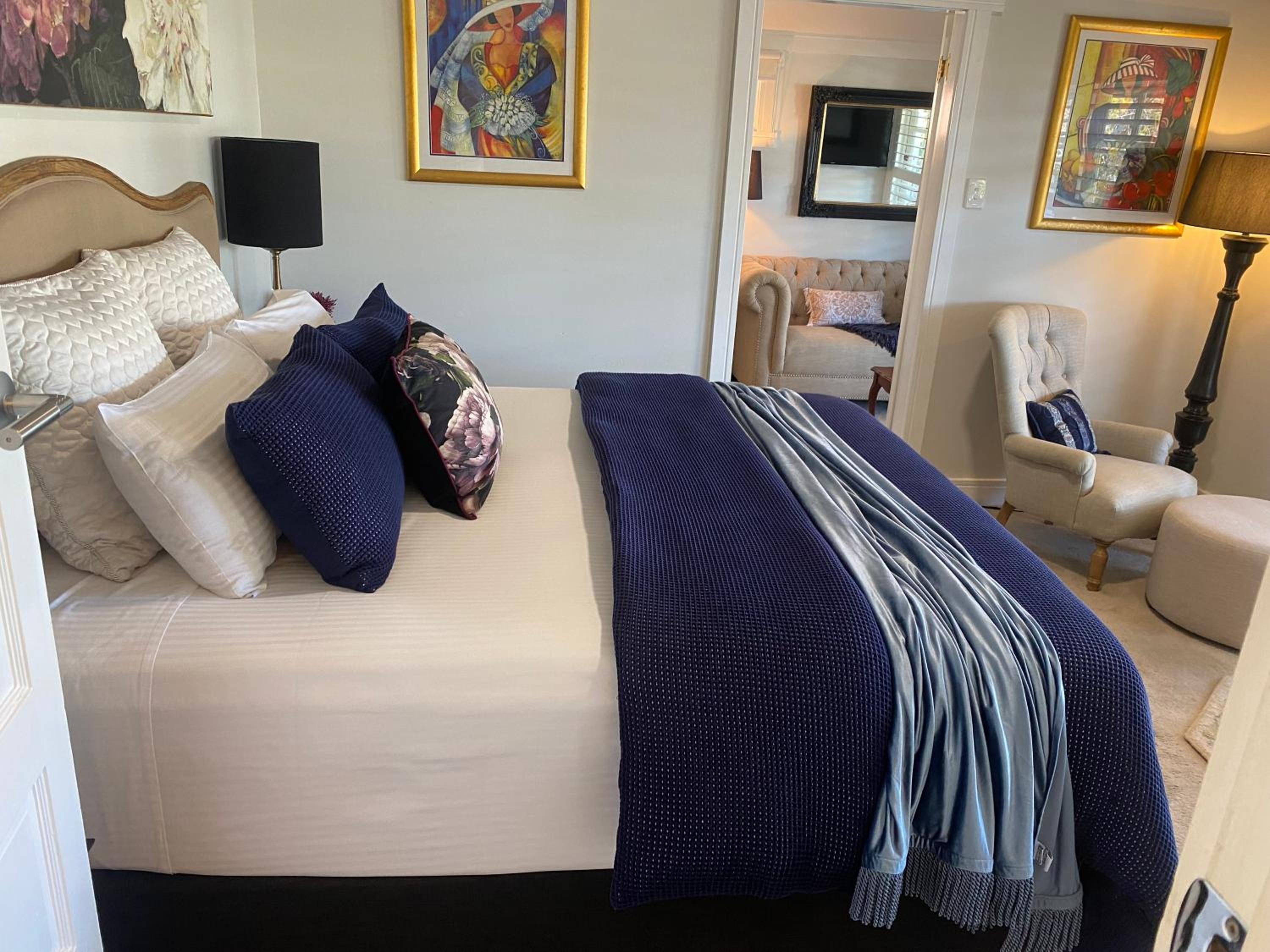 BIRCHES B&B