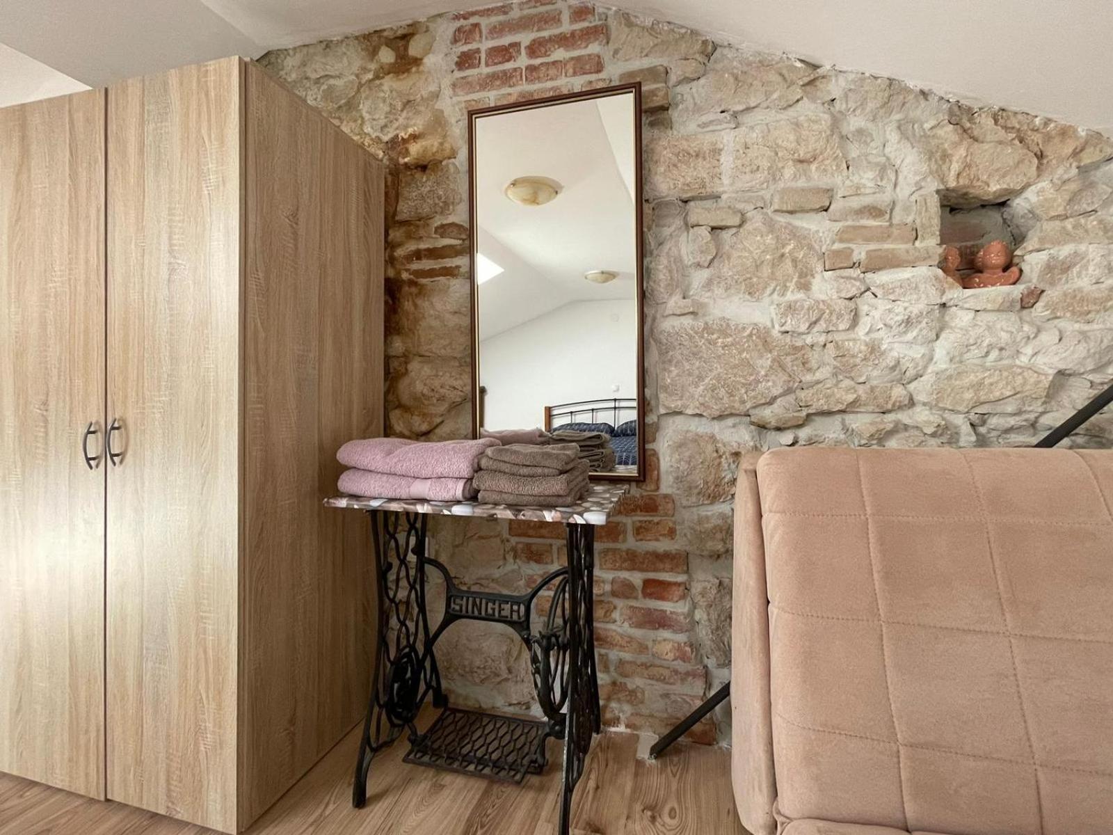 Apartmani Mauro sa terasom