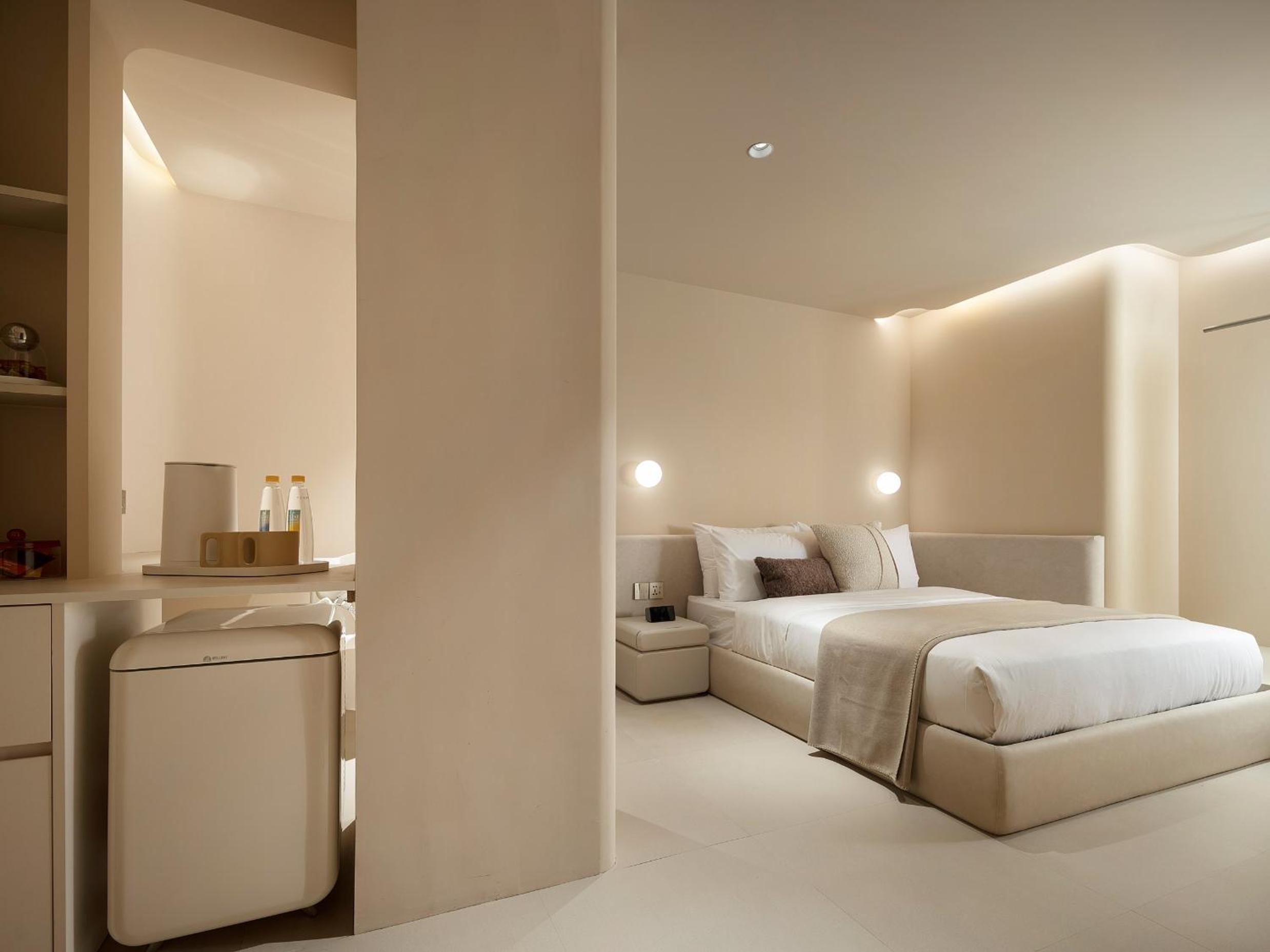 Lore Hotel 樂爾公寓