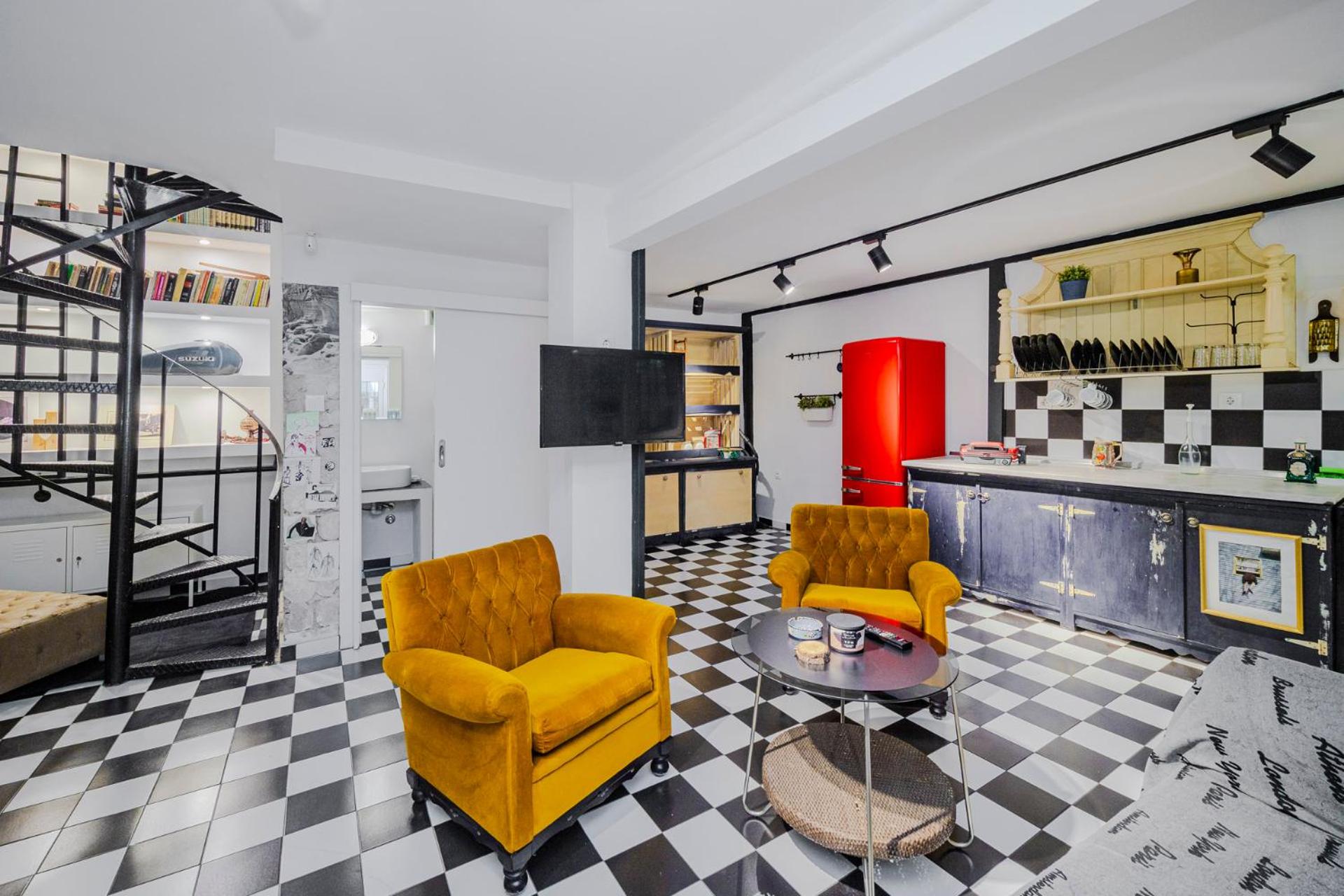 lounge
