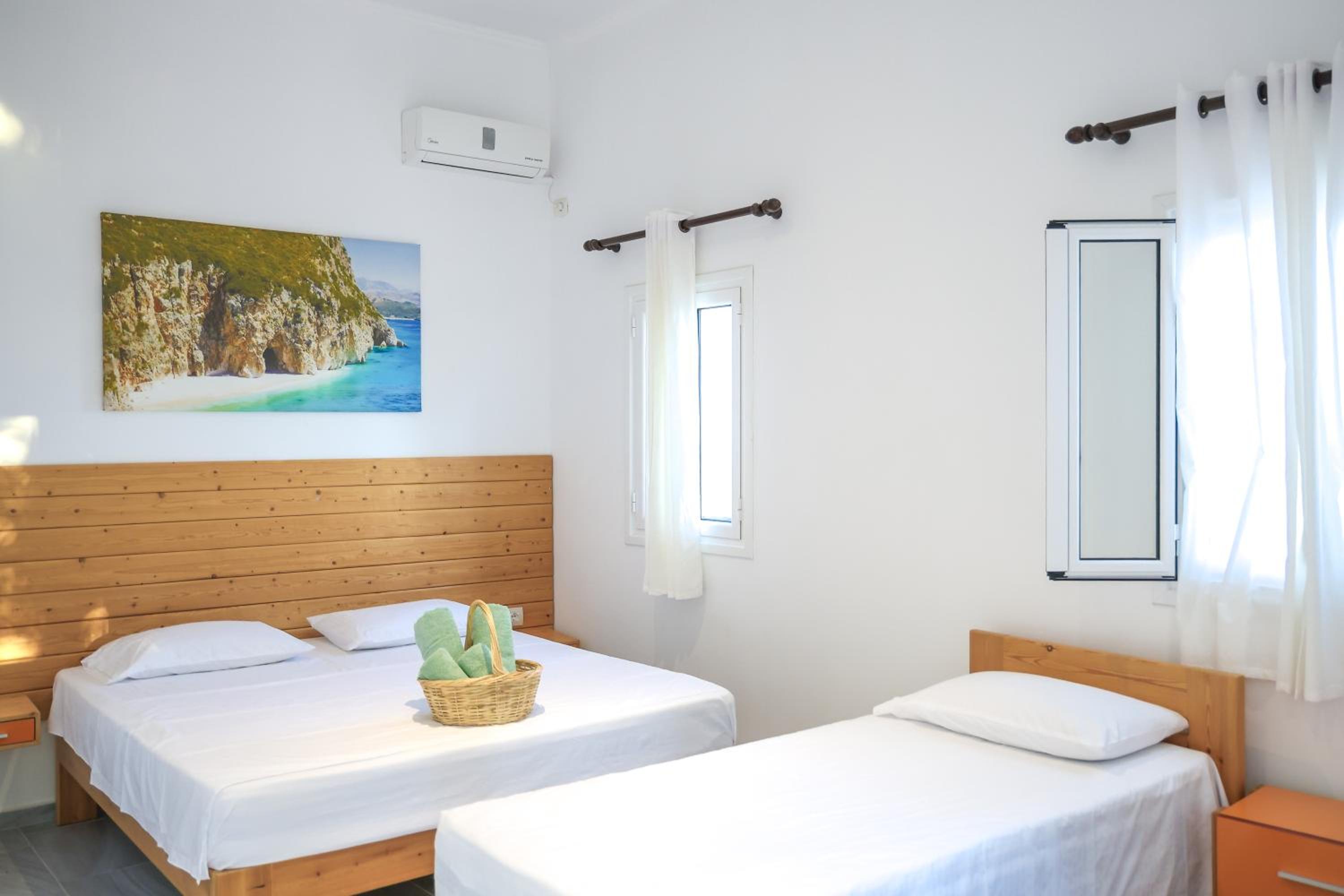 Casablanca Rooms Dhërmi