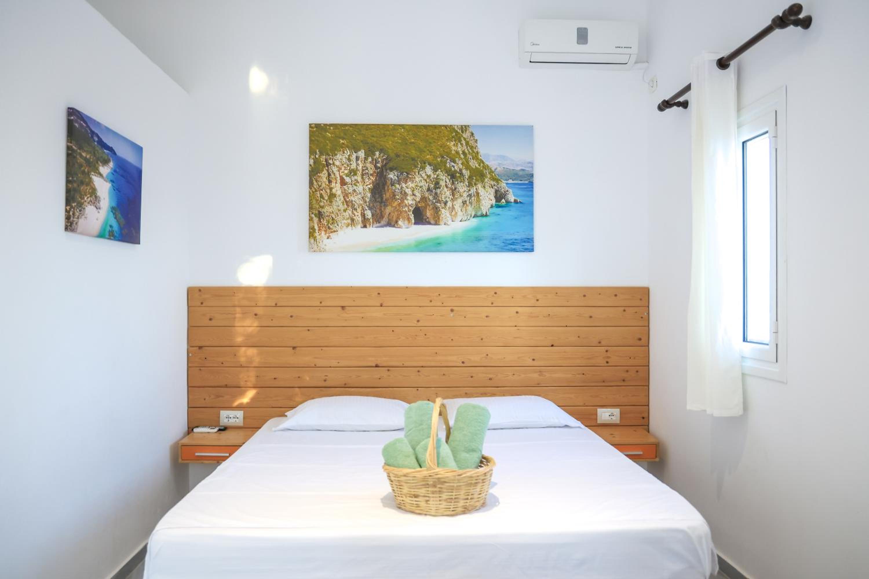 Casablanca Rooms Dhërmi