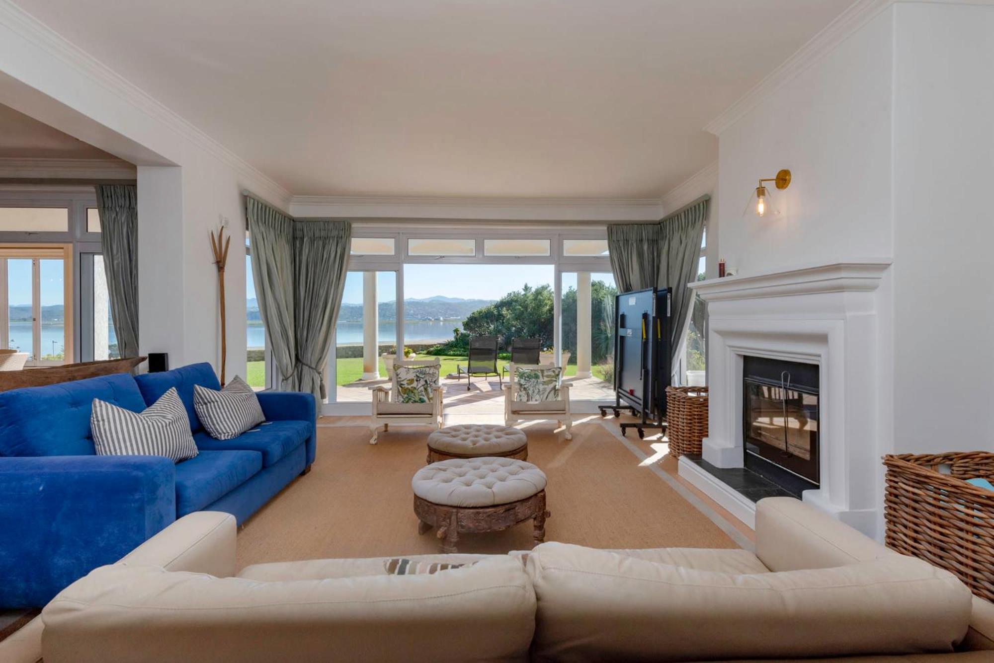 Knysna Lagoon-side Luxury Villa view 4