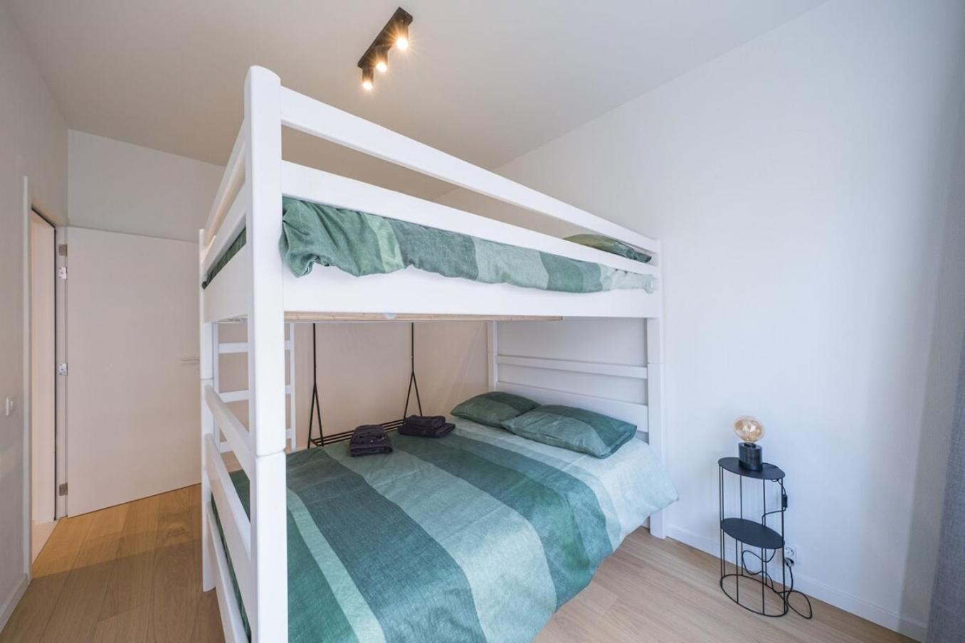 Amandine - Luxury 3 bedrooms apartment with free parking