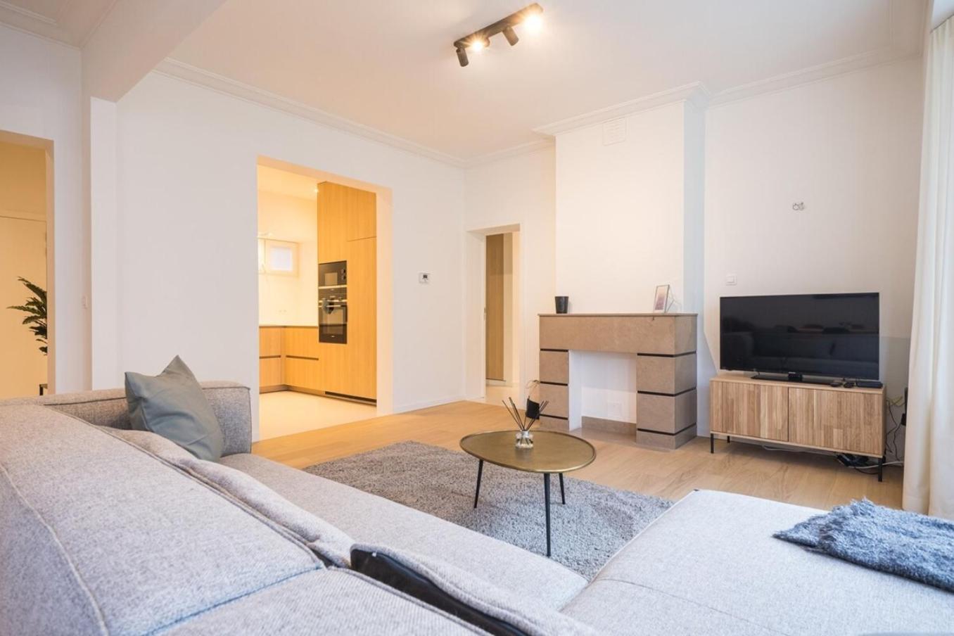 Amandine - Luxury 3 bedrooms apartment with free parking