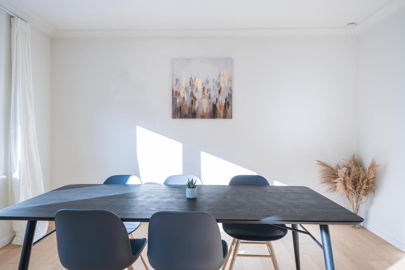 Amandine - Luxury 3 bedrooms apartment with free parking