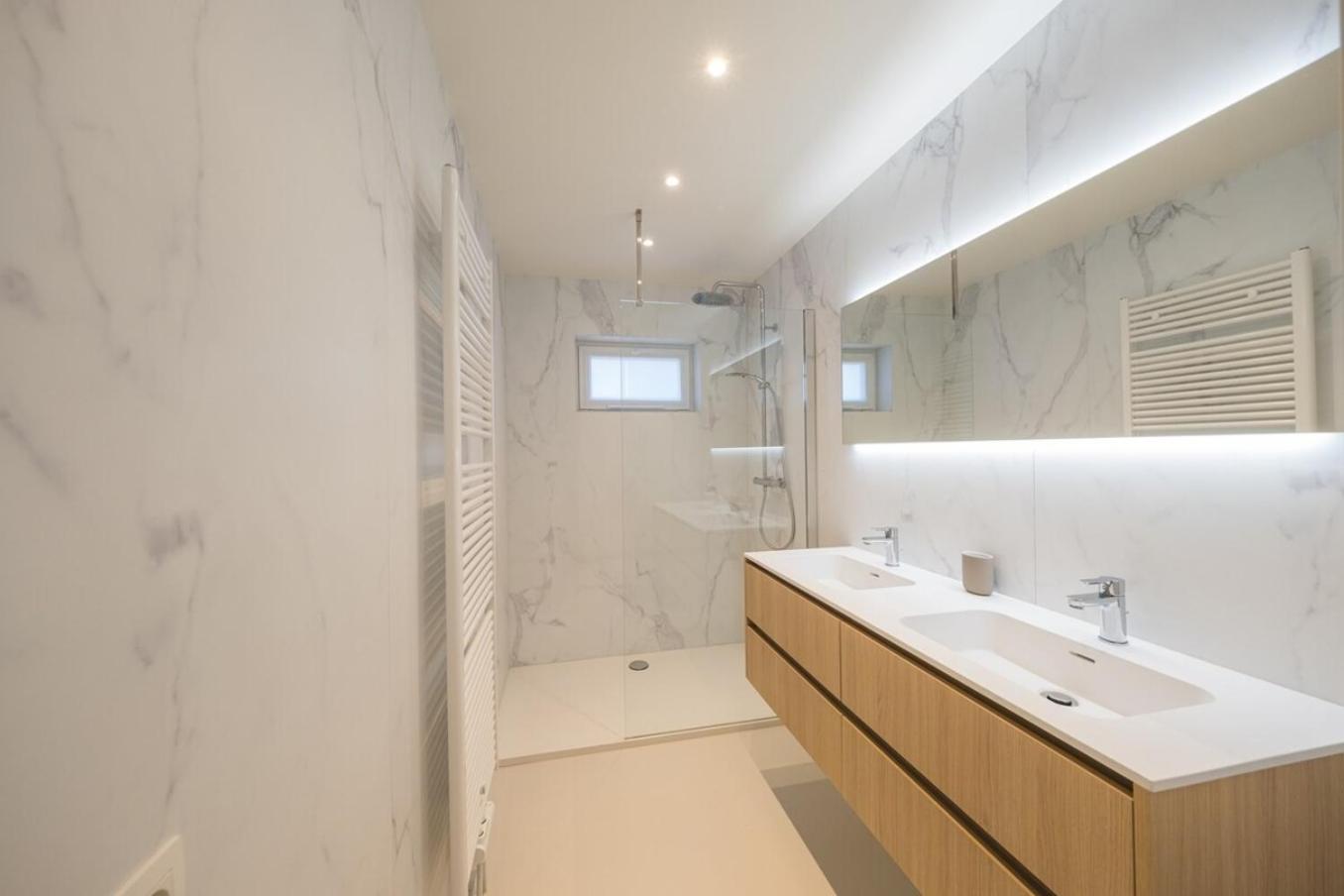 Amandine - Luxury 3 bedrooms apartment with free parking