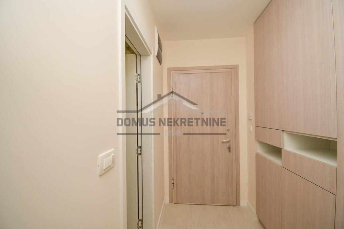 Central point Udoban stan u elitnom dijelu Podgorice view 5
