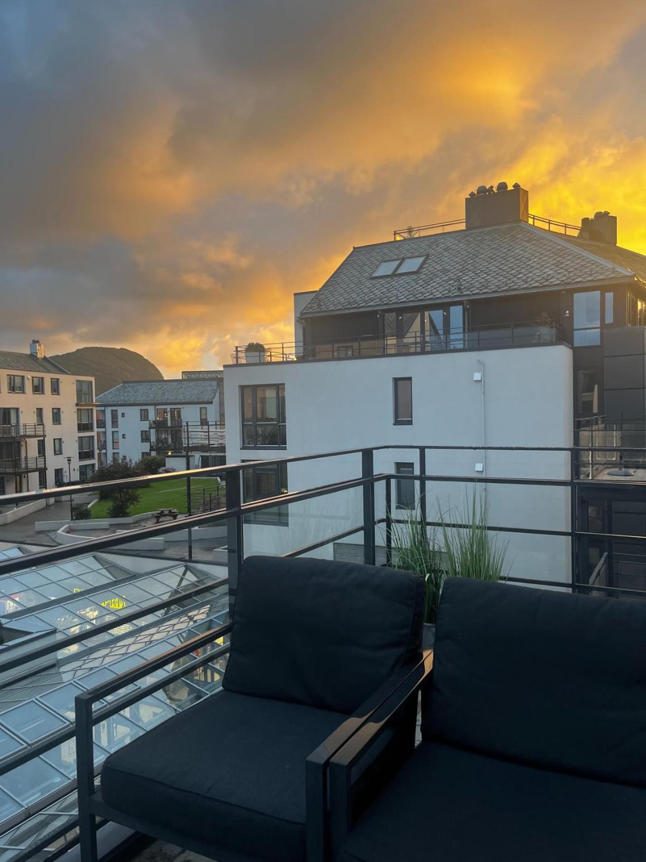 Brosundet Balcony Bliss, EV Garage, Supermarket Next Building view 5