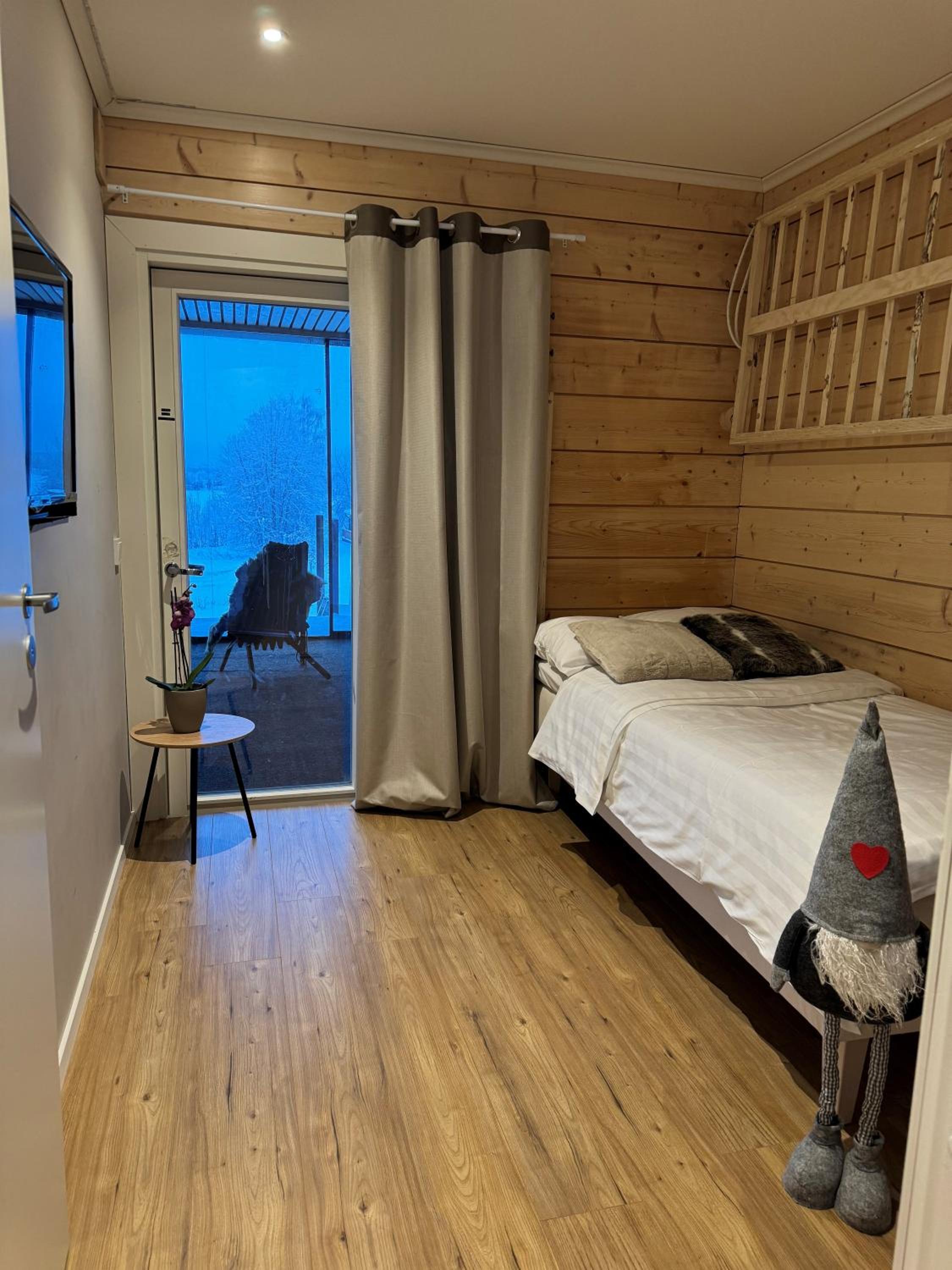Photo 17