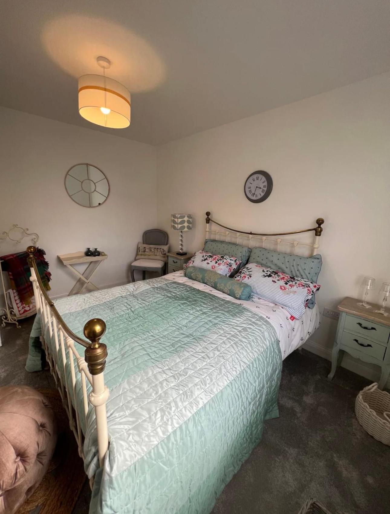 2 Bed Home in Shropshire view 2