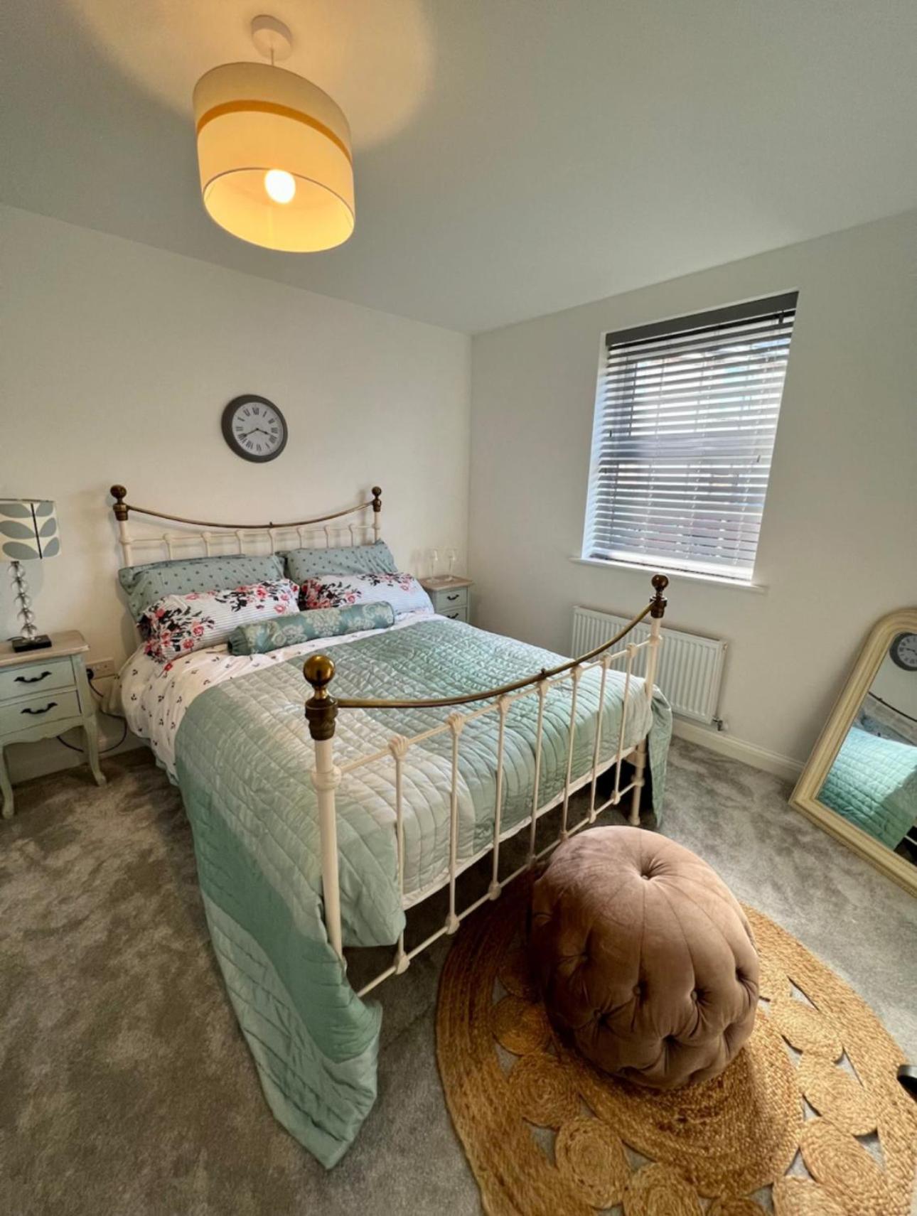 2 Bed Home in Shropshire view 4