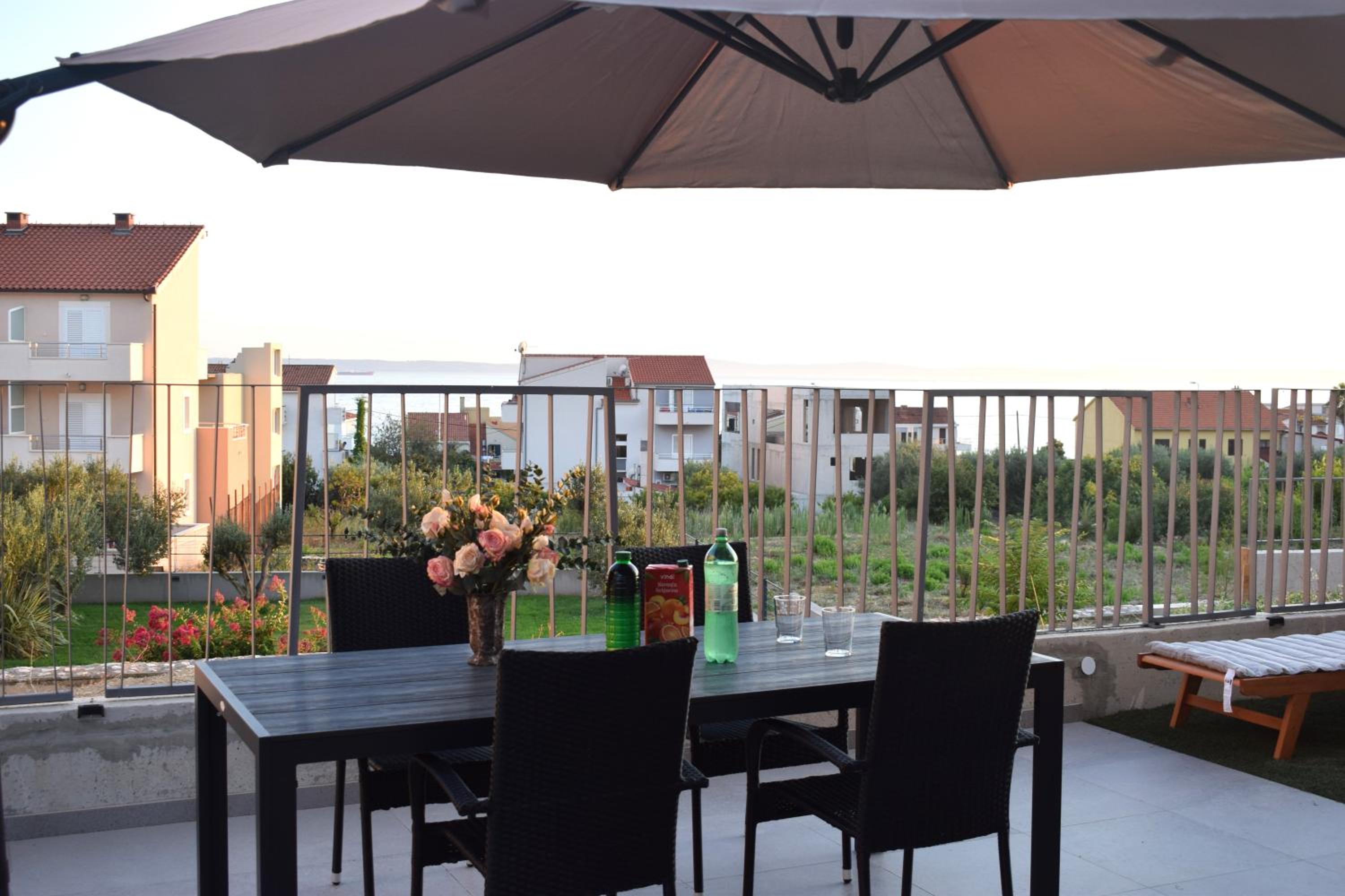 Podstrana Vacations - Adriatic Split beach apartment with sea view and garden - Property Image 13