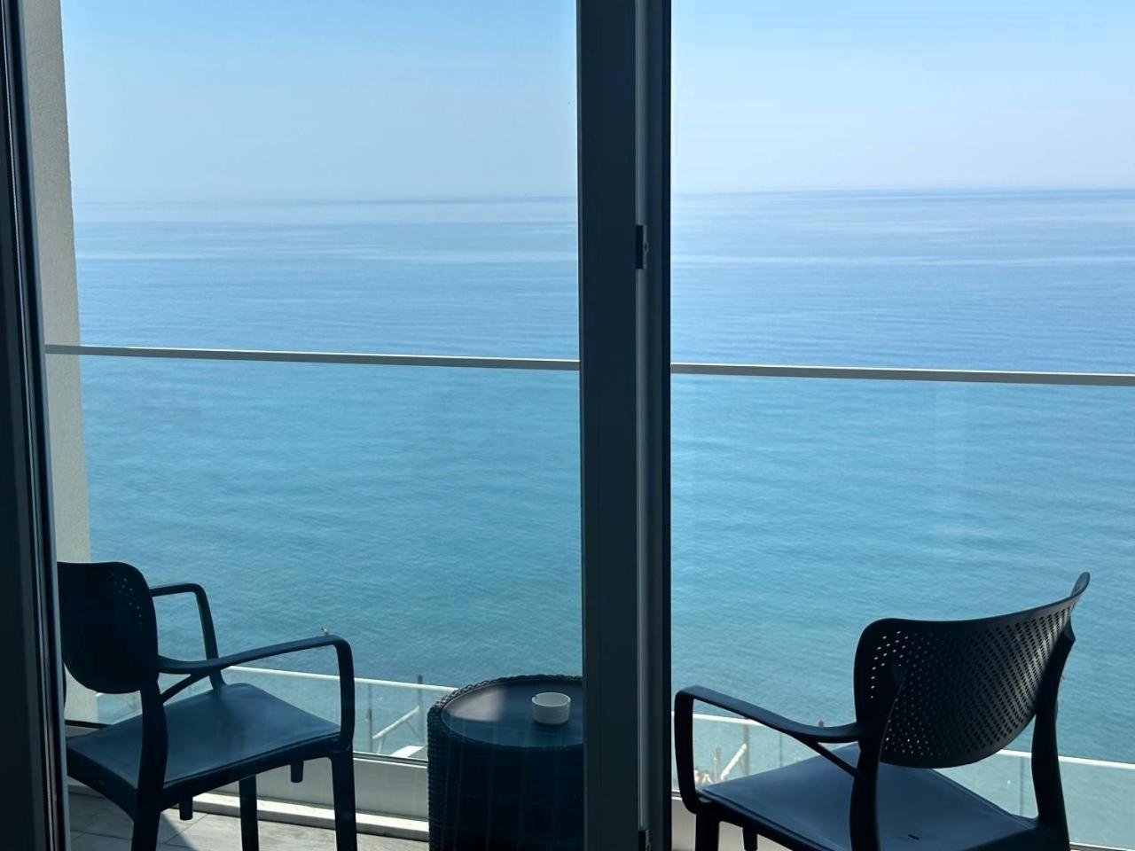 Seaviews Studio Apartment