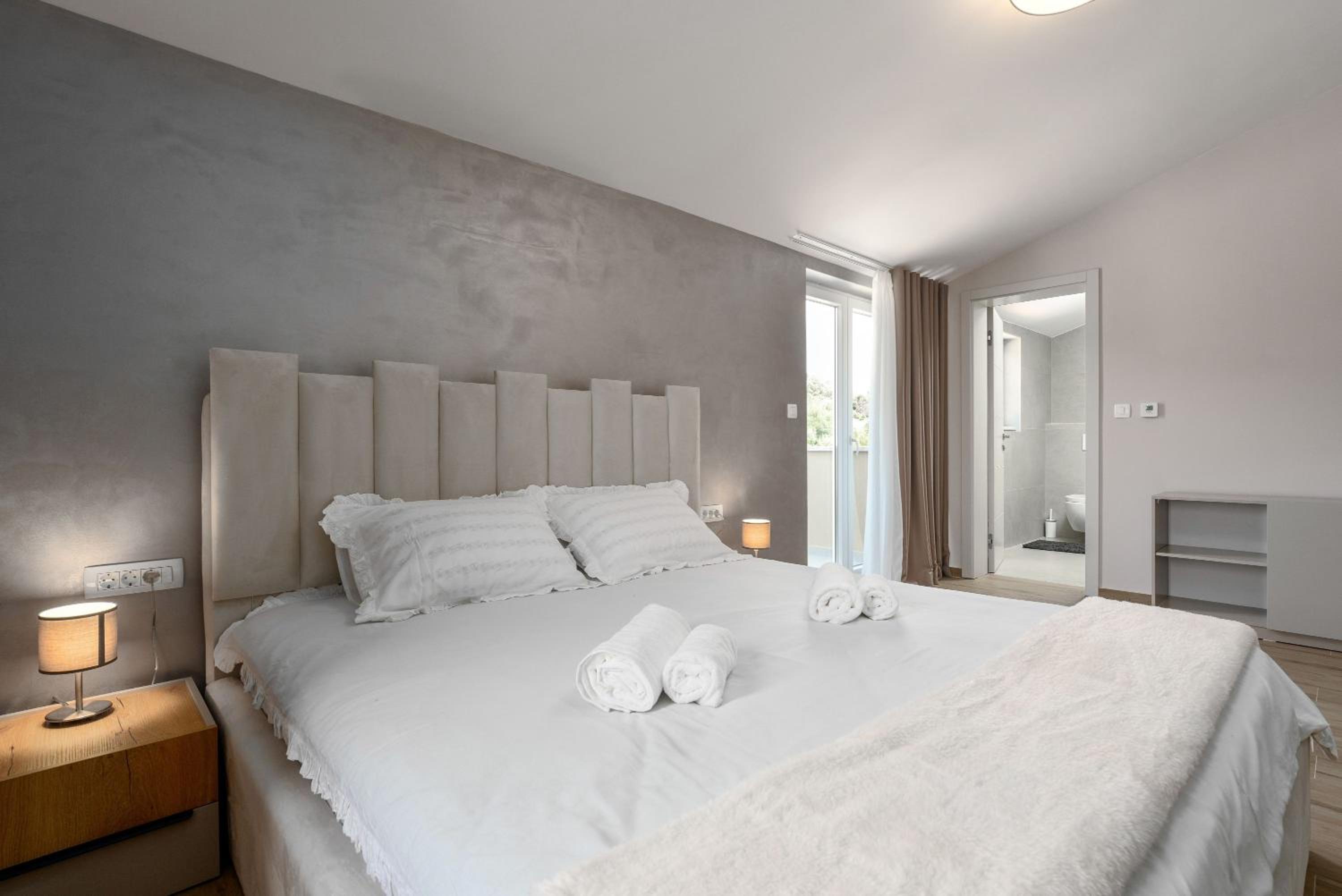 Vila Paris