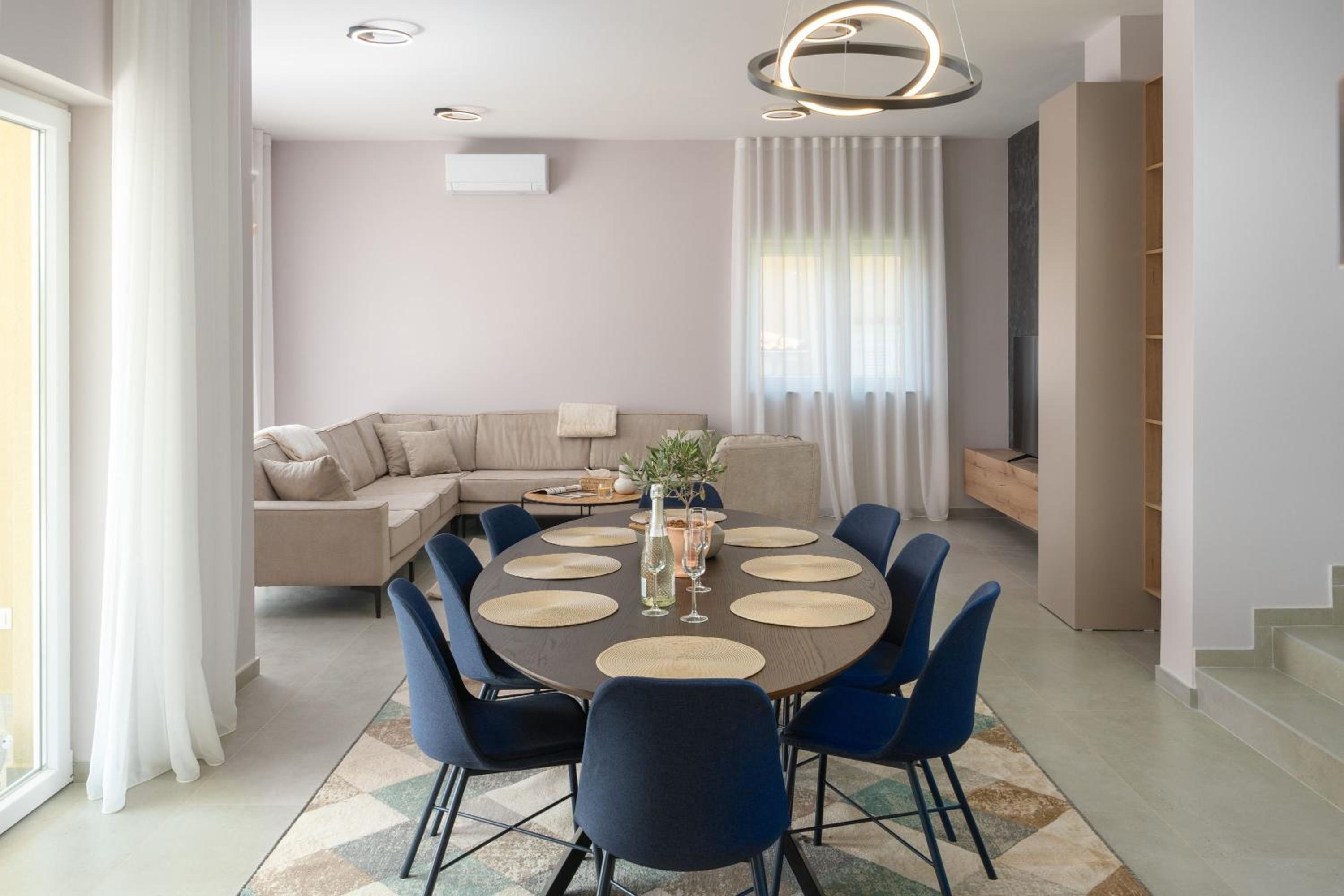 Vila Paris